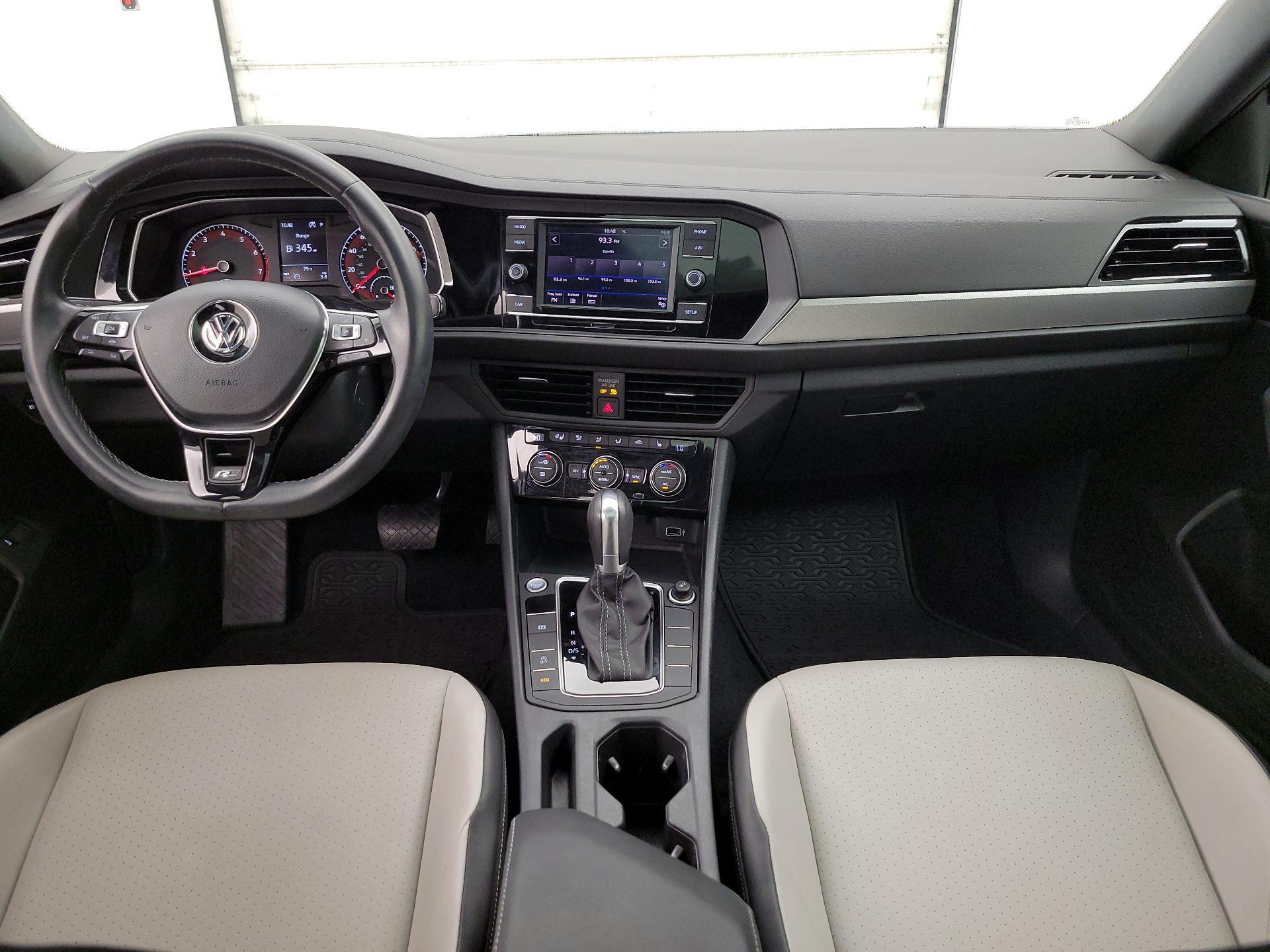 Thumbnail: 2019 Volkswagen Jetta - 9