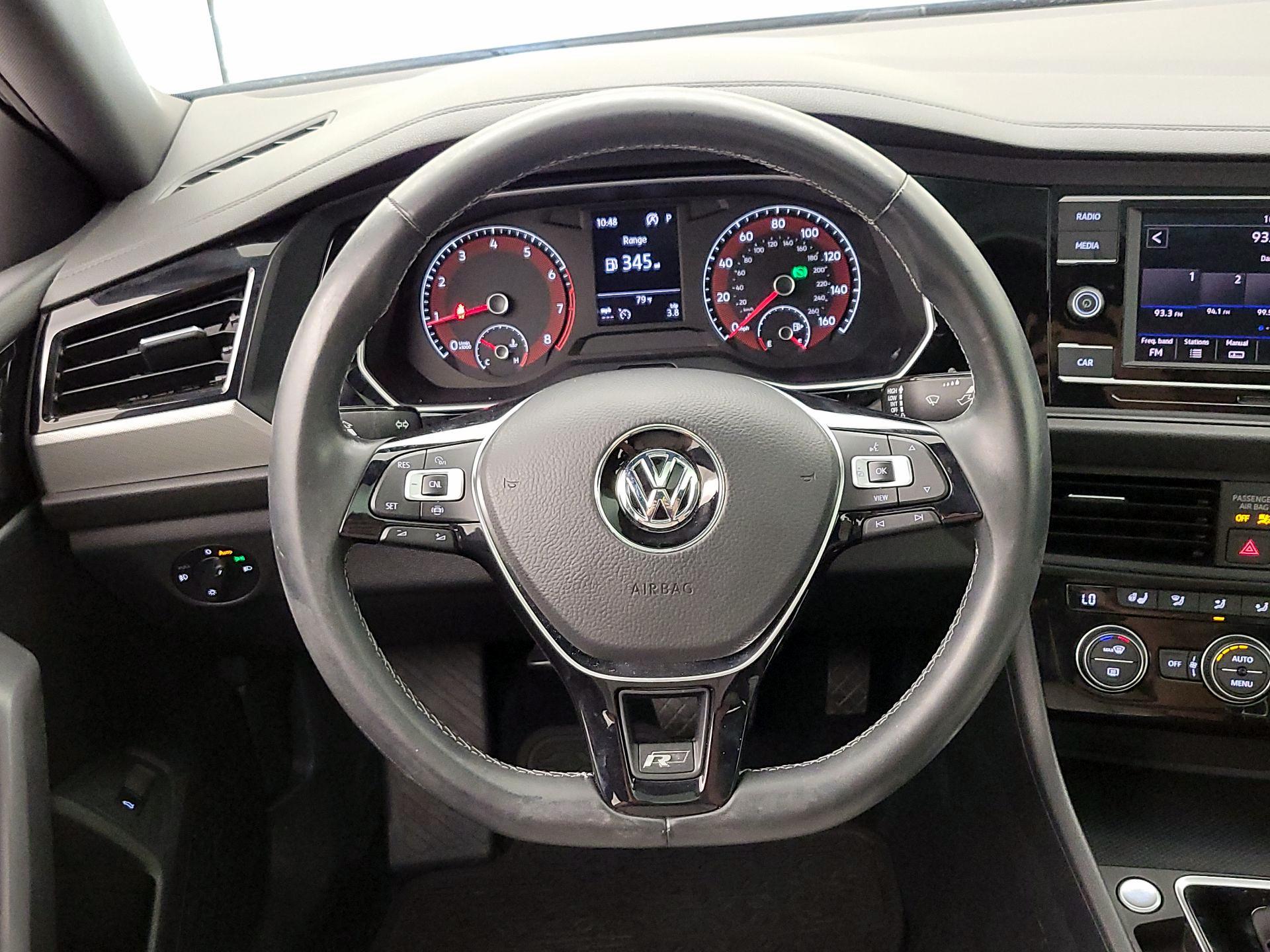 Thumbnail: 2019 Volkswagen Jetta - 10
