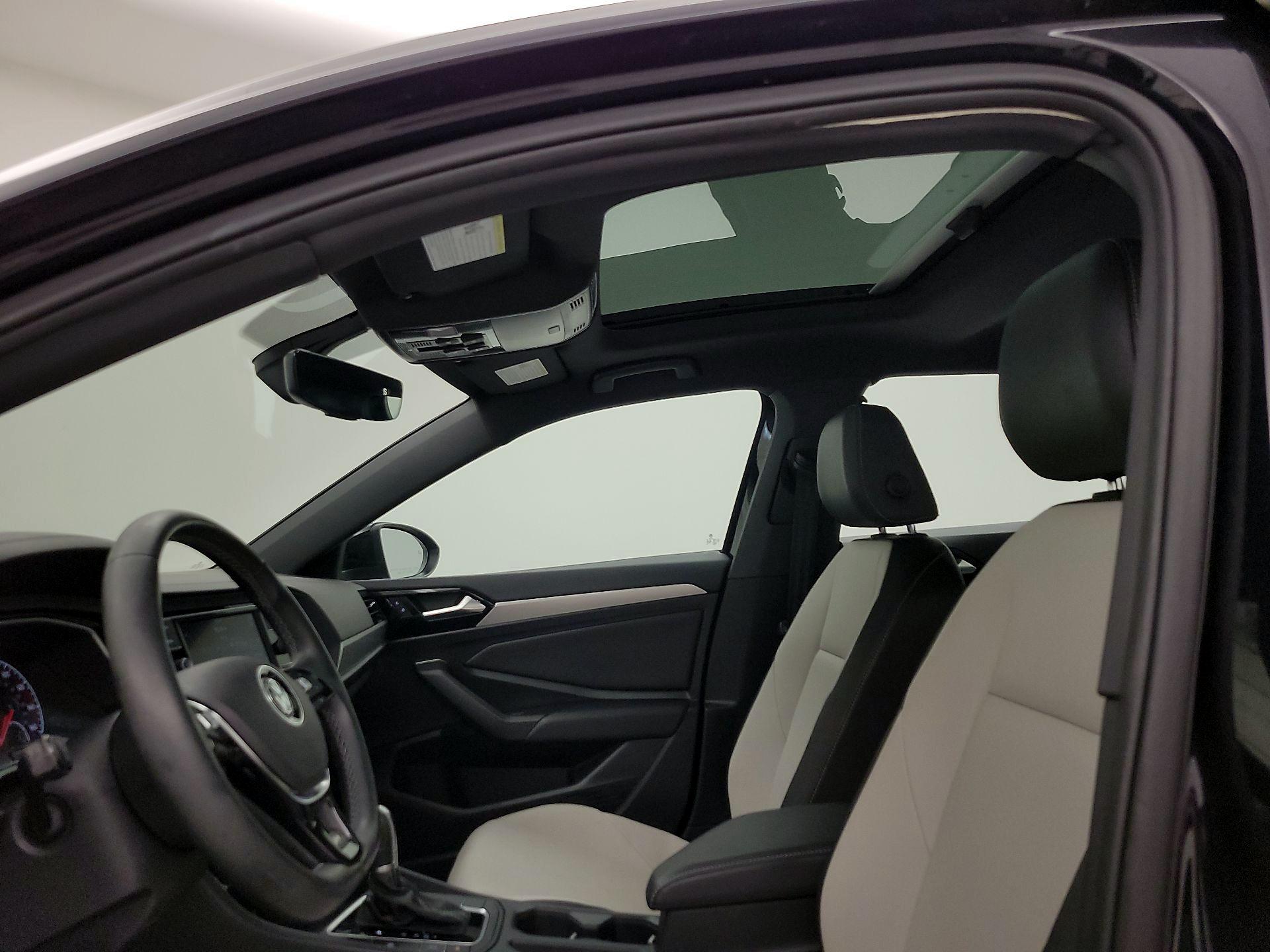 Thumbnail: 2019 Volkswagen Jetta - 19
