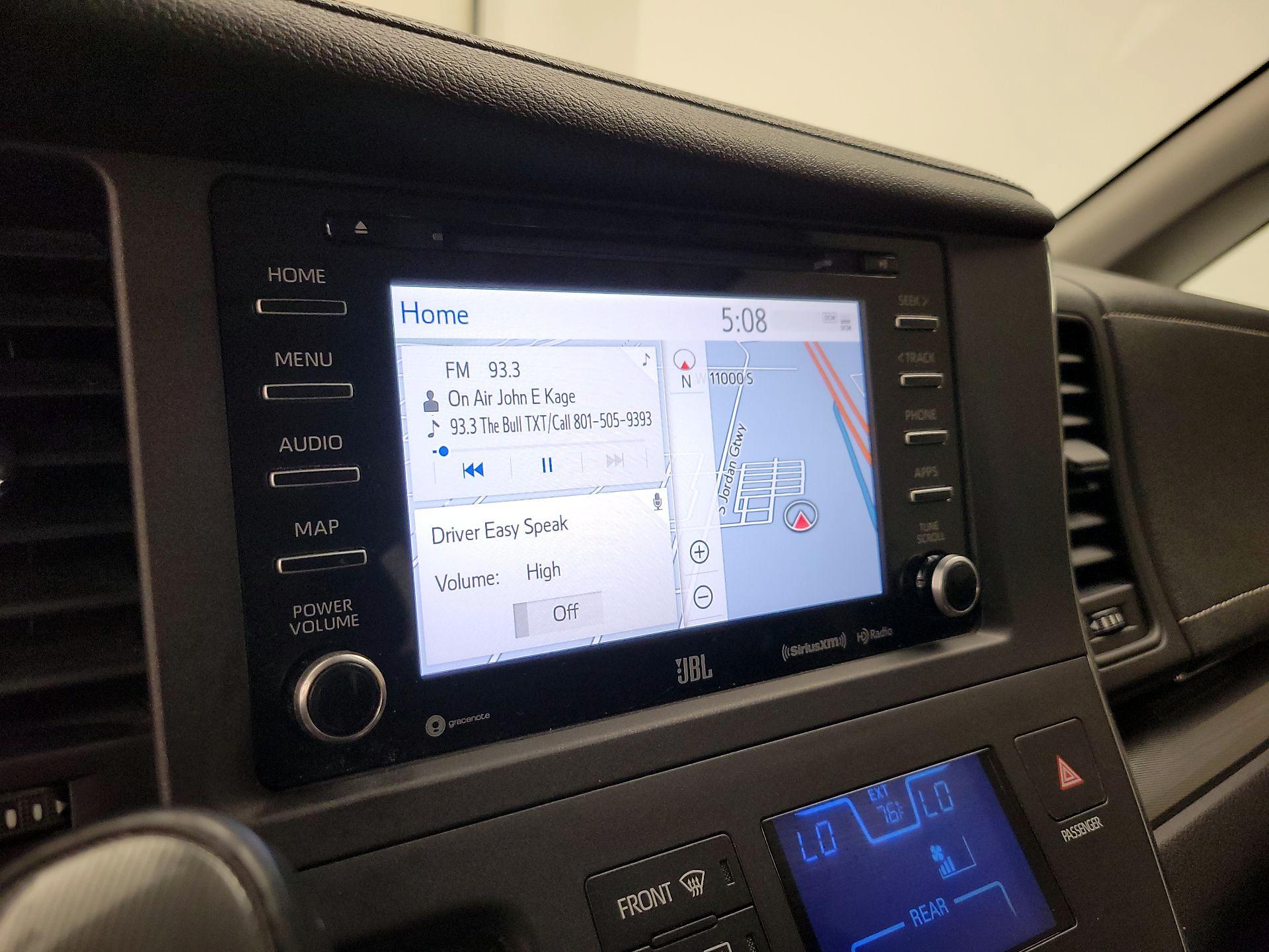 Thumbnail: 2019 Toyota Sienna - 16