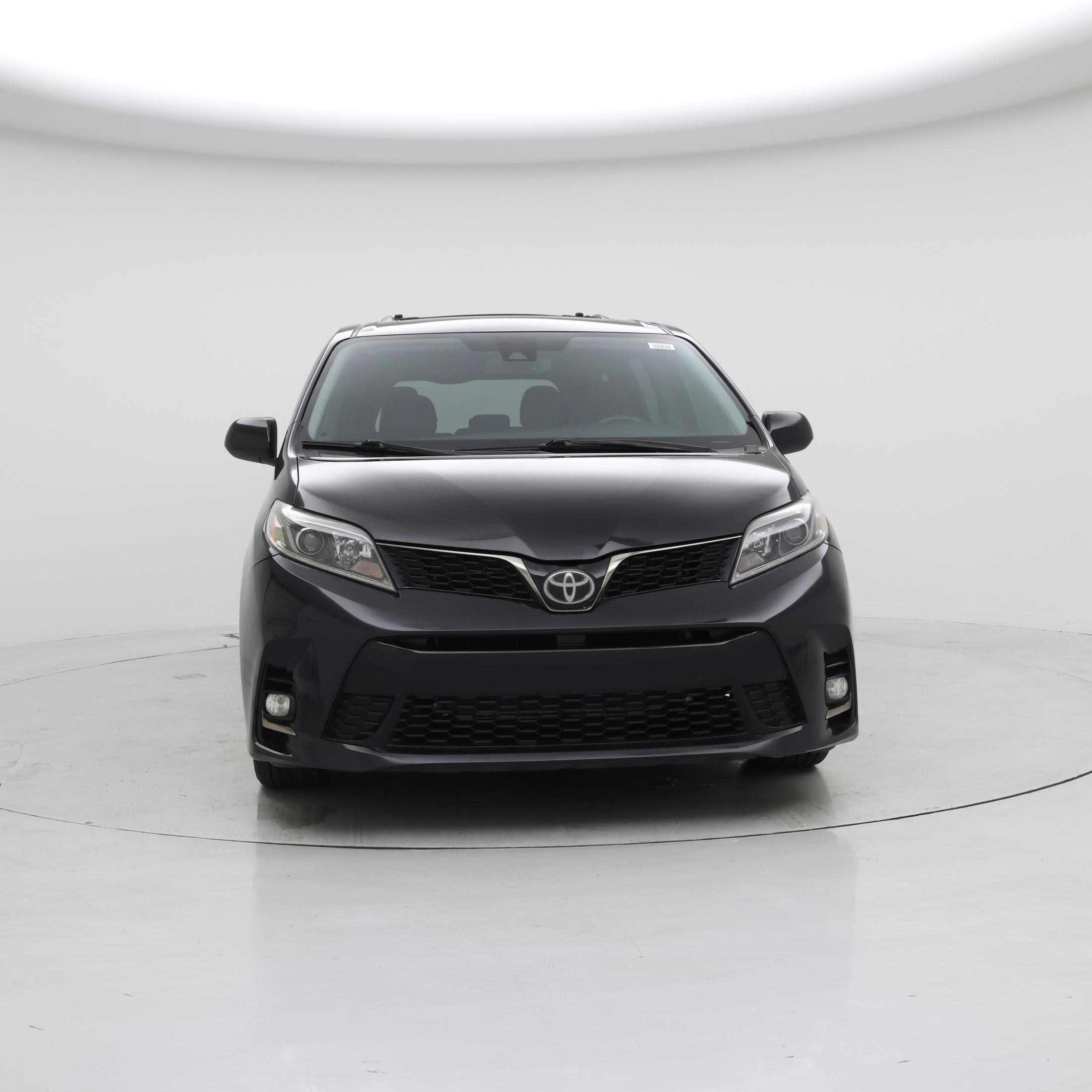 Thumbnail: 2019 Toyota Sienna - 5