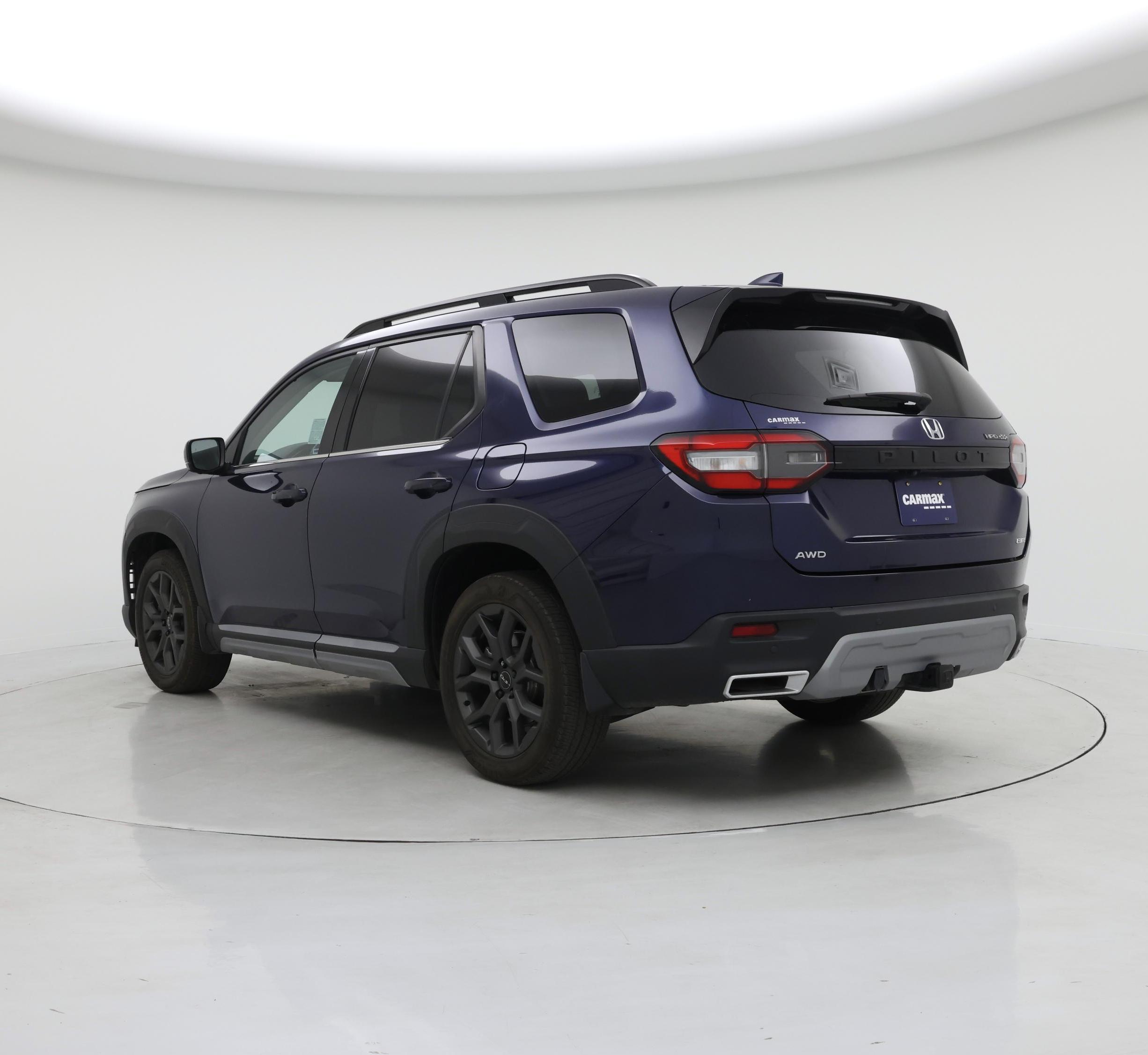 Thumbnail: 2023 Honda Pilot - 2