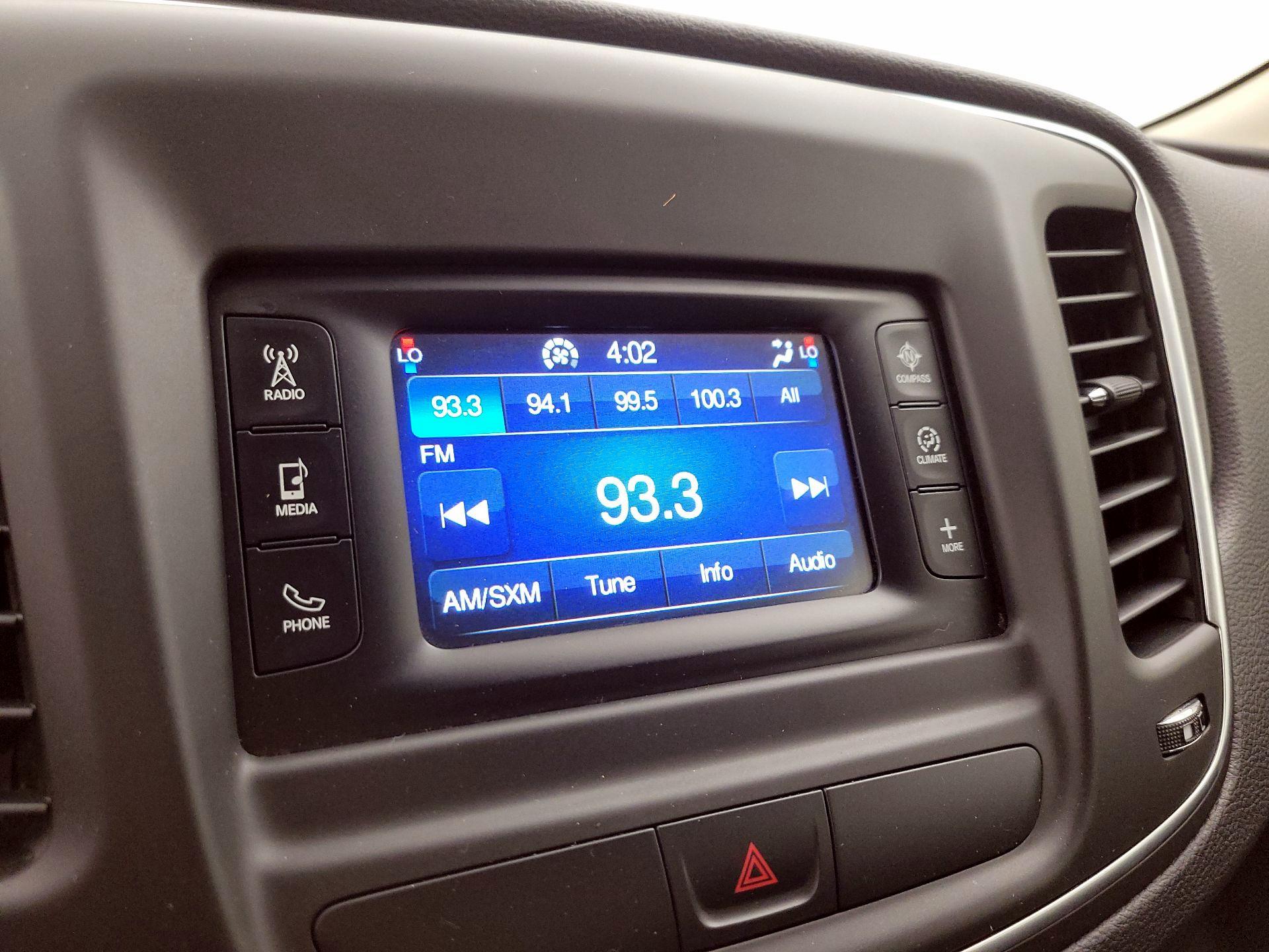 Thumbnail: 2015 Chrysler 200 - 15