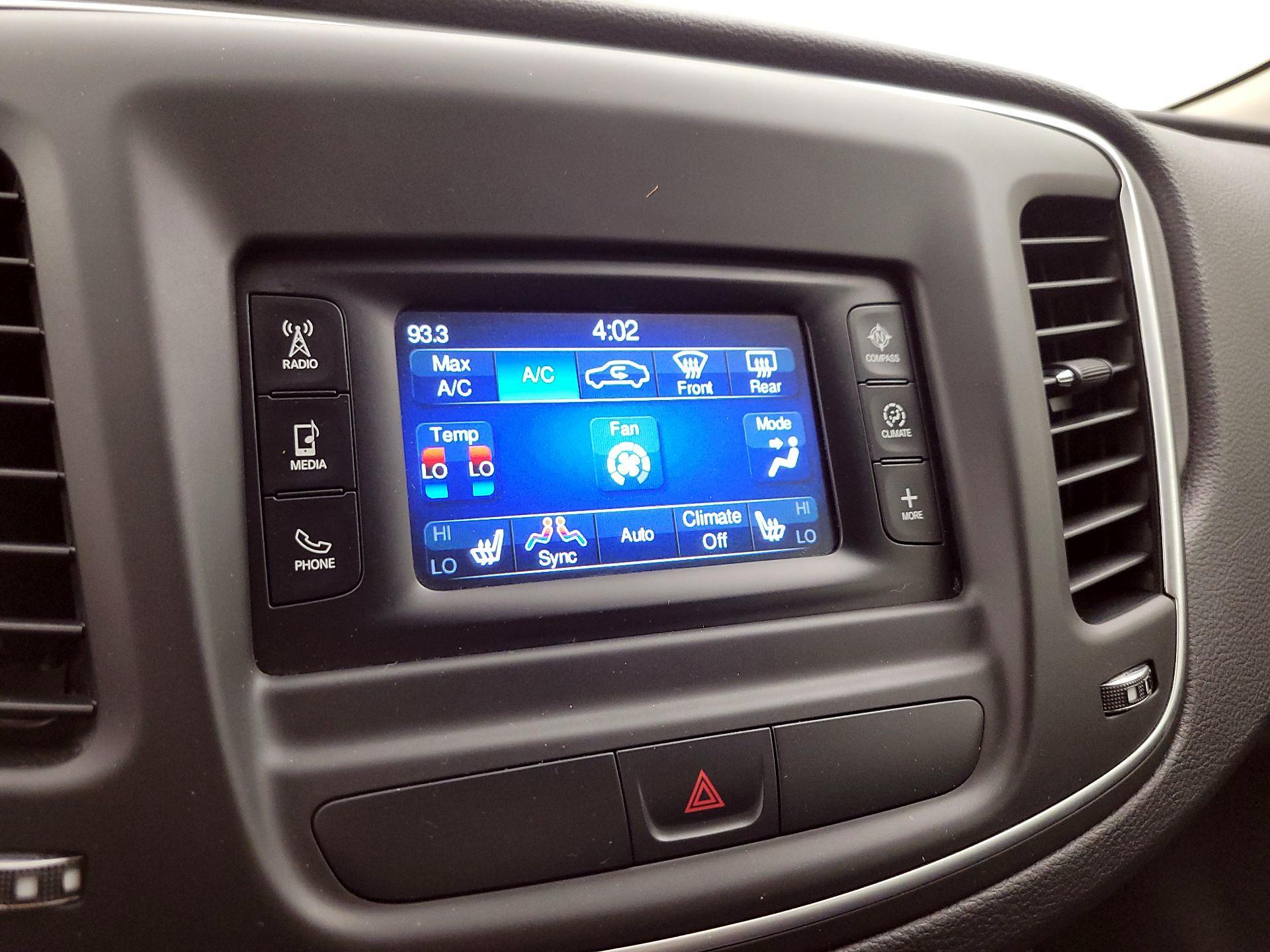 Thumbnail: 2015 Chrysler 200 - 16