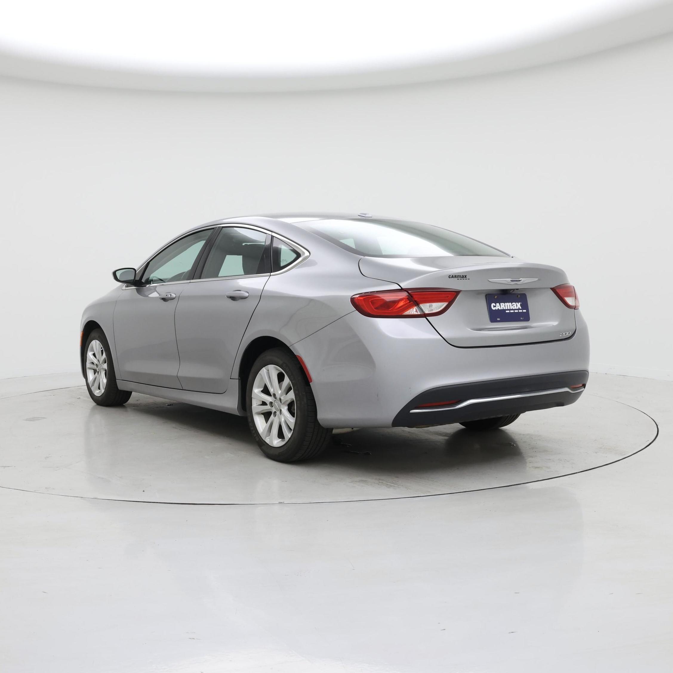 Thumbnail: 2015 Chrysler 200 - 2