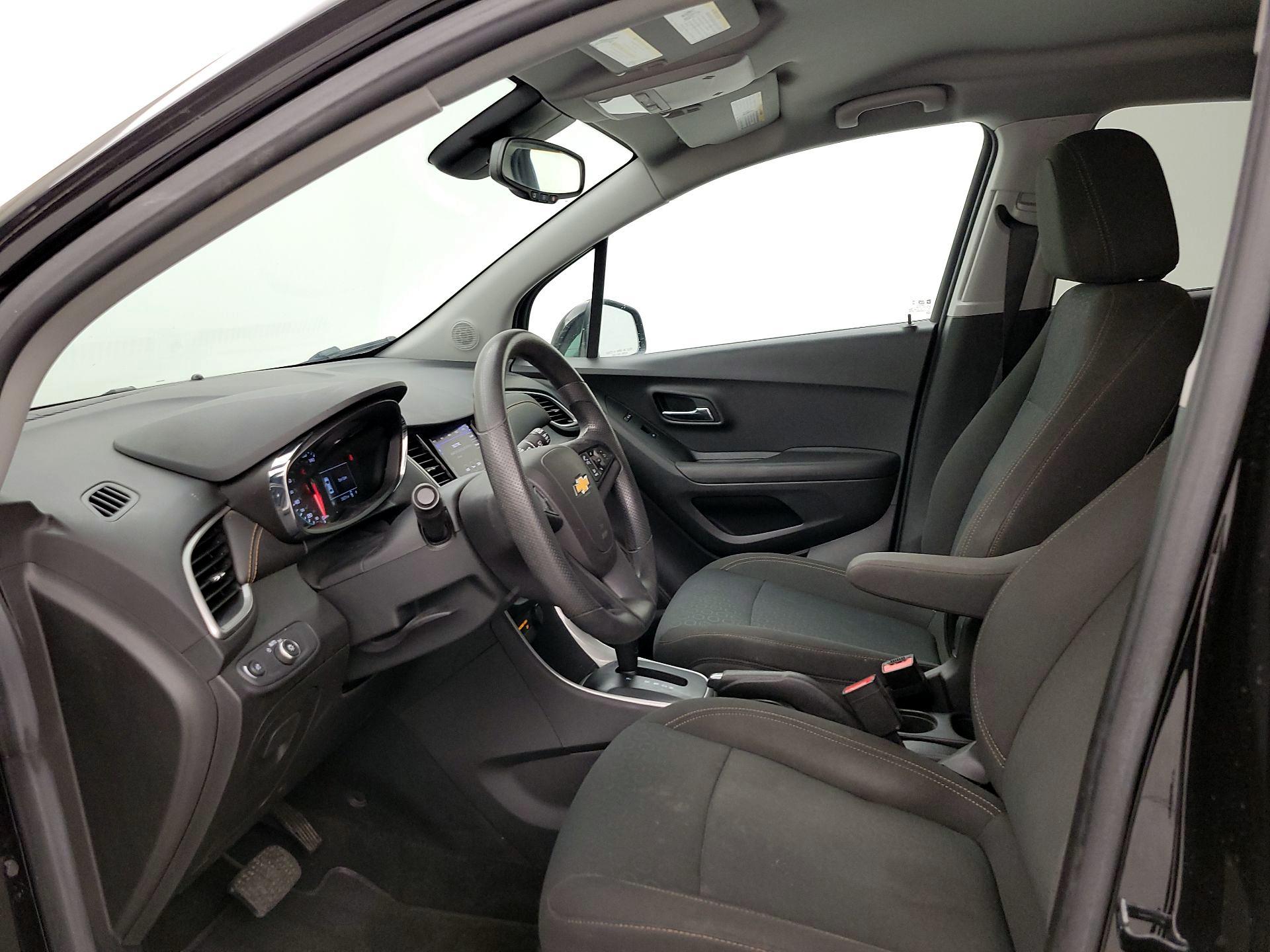 Thumbnail: 2021 Chevrolet Trax - 11