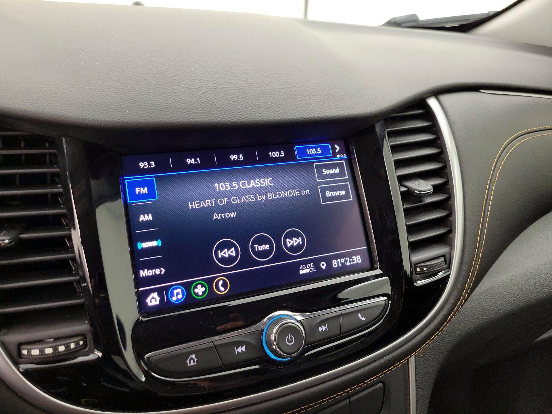 Thumbnail: 2021 Chevrolet Trax - 15