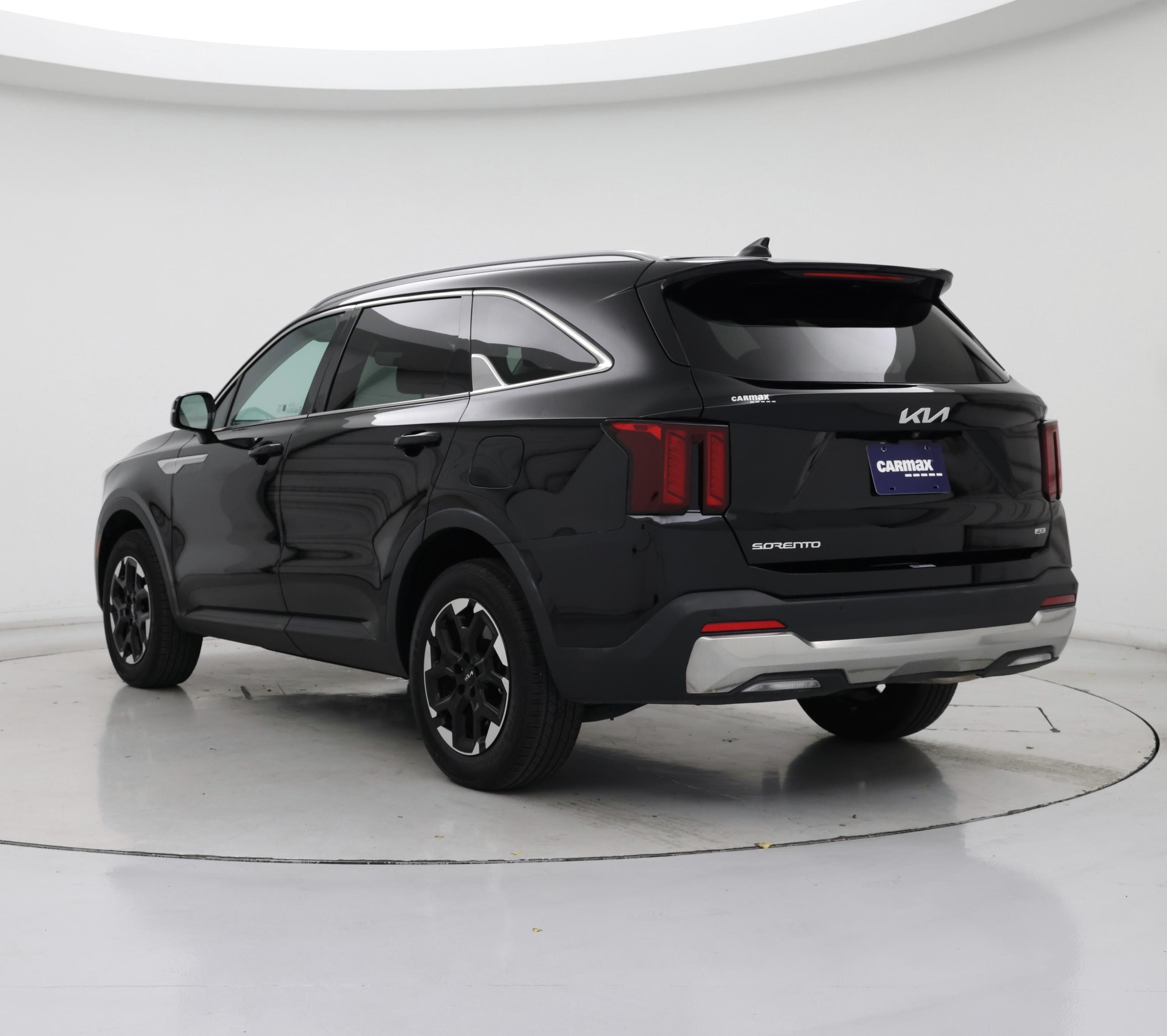 Thumbnail: 2024 Kia Sorento - 2