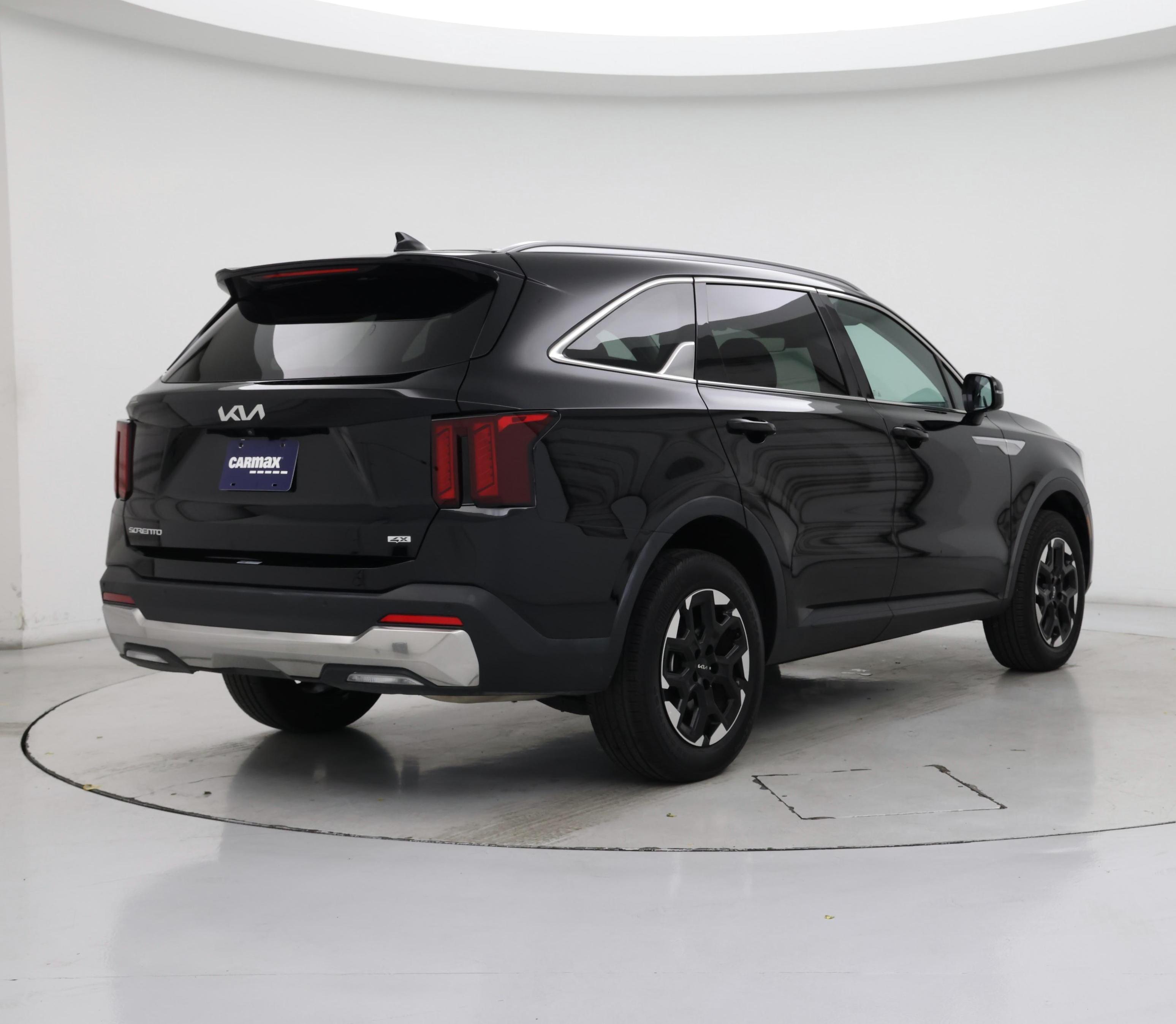 Thumbnail: 2024 Kia Sorento - 8