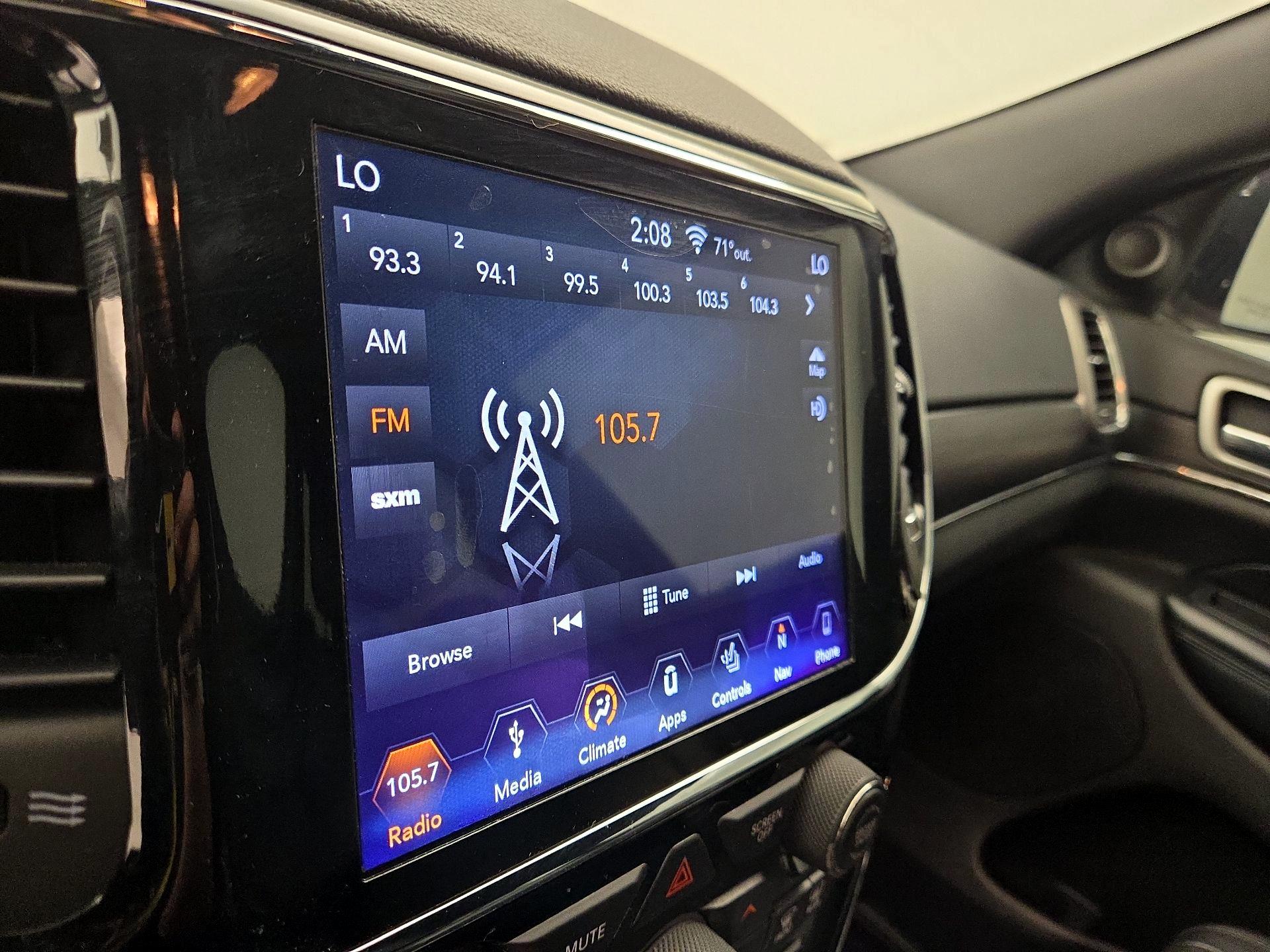 Thumbnail: 2019 Jeep Grand Cherokee - 15