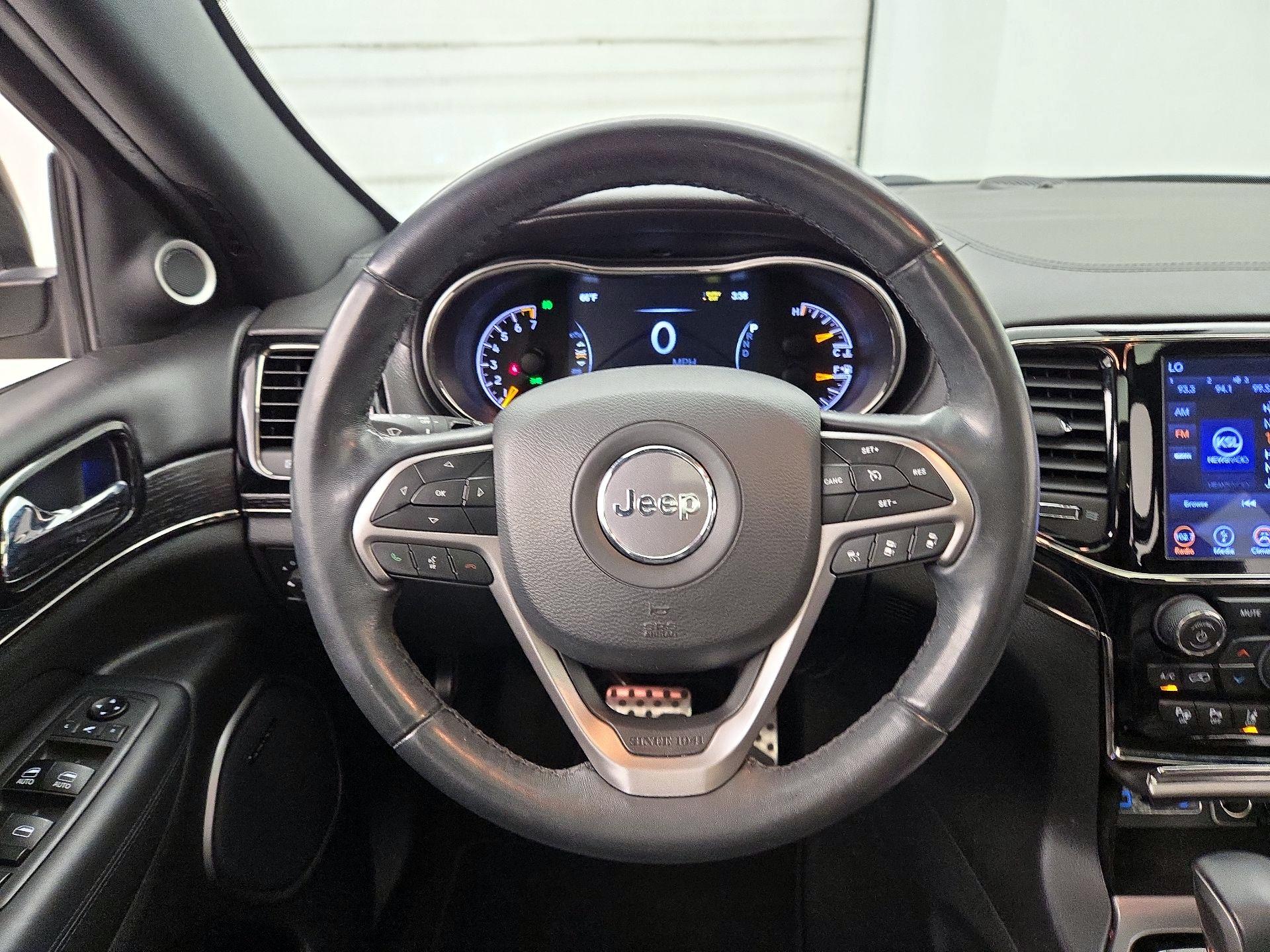 Thumbnail: 2019 Jeep Grand Cherokee - 10