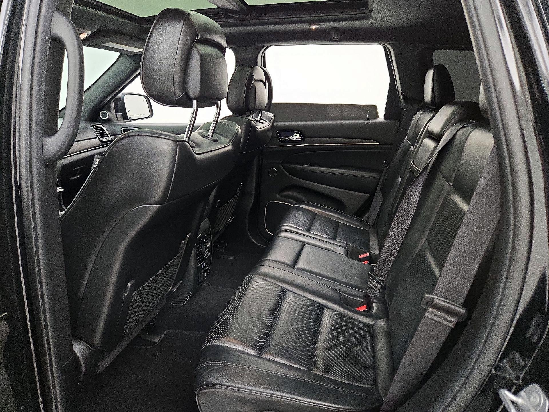 Thumbnail: 2019 Jeep Grand Cherokee - 20