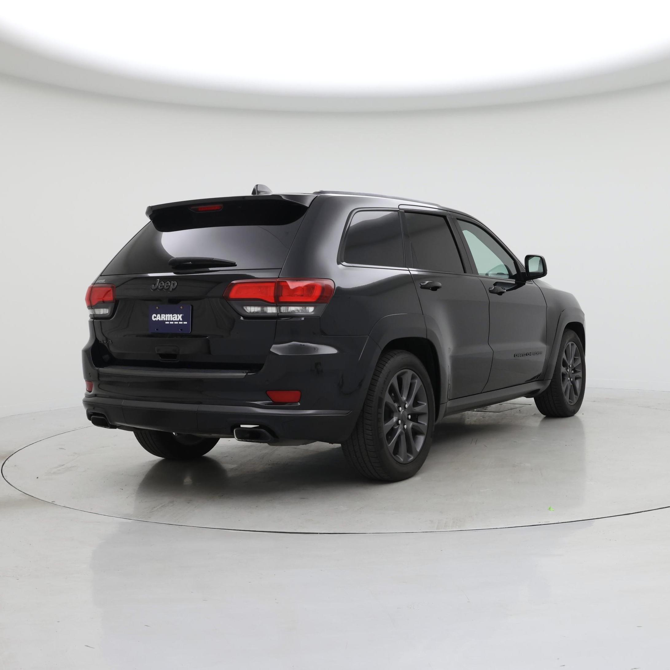 Thumbnail: 2019 Jeep Grand Cherokee - 8