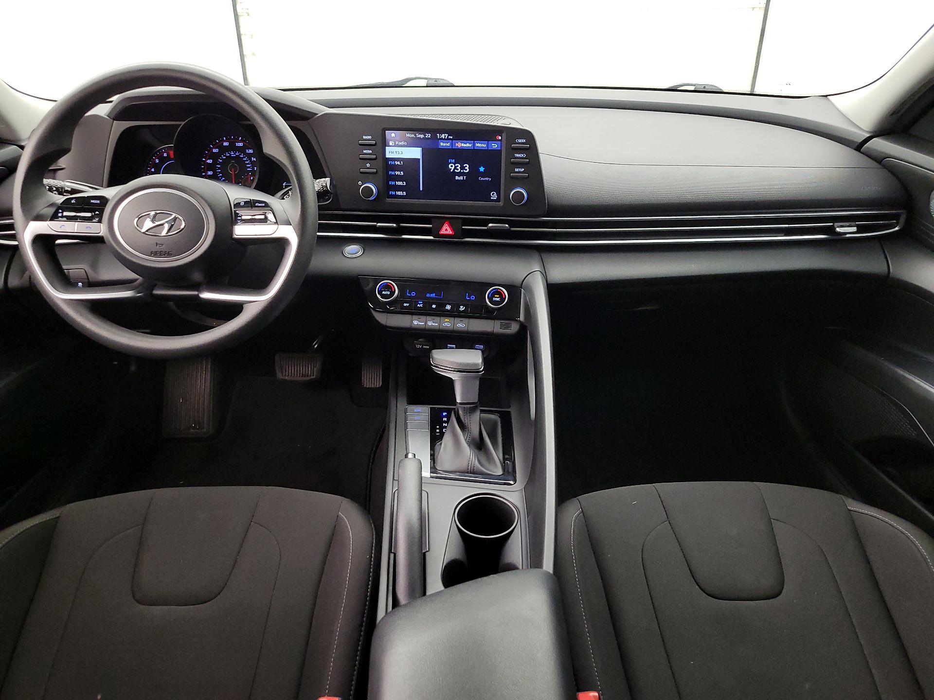 Thumbnail: 2021 Hyundai Elantra - 9