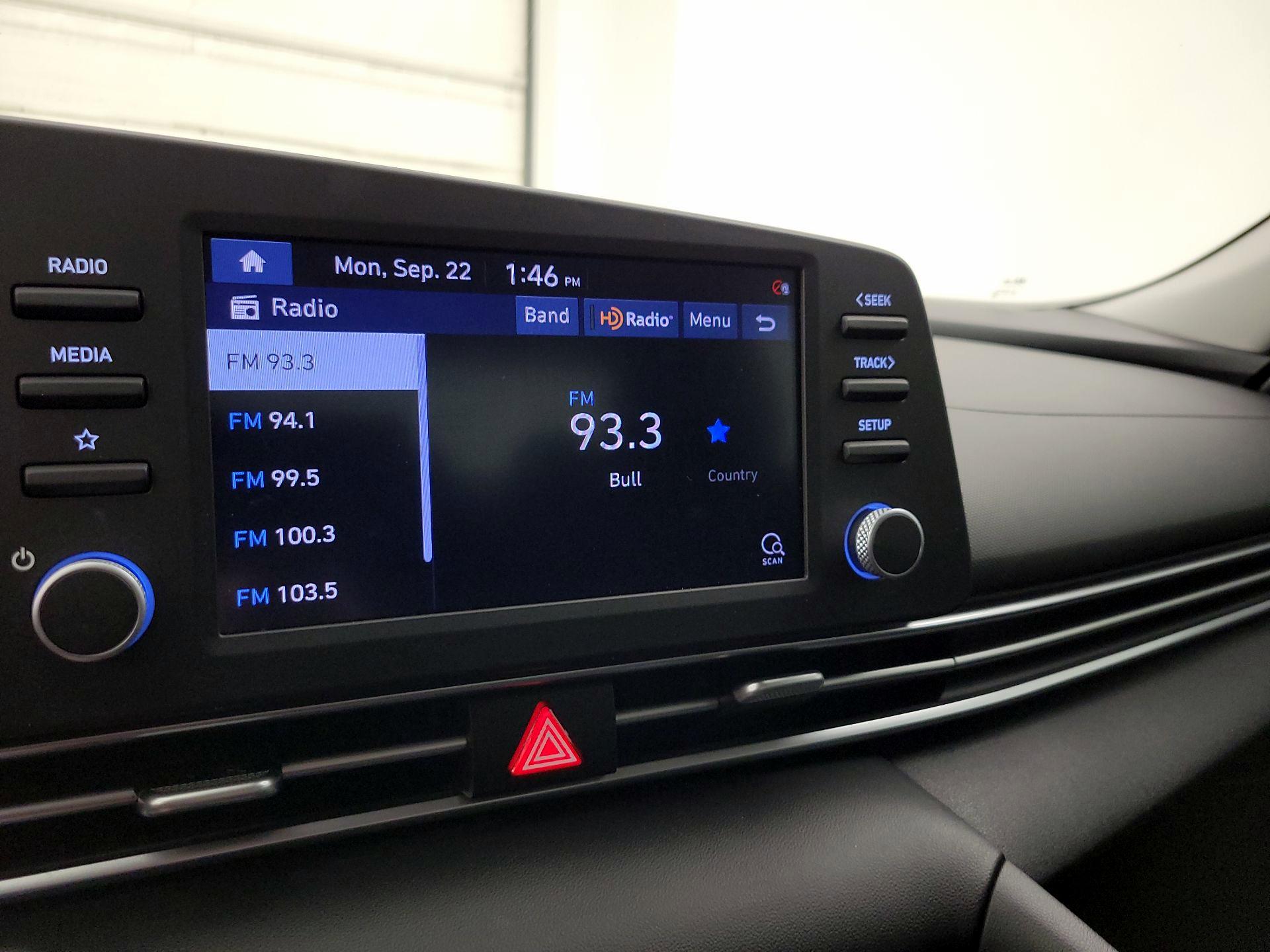 Thumbnail: 2021 Hyundai Elantra - 15