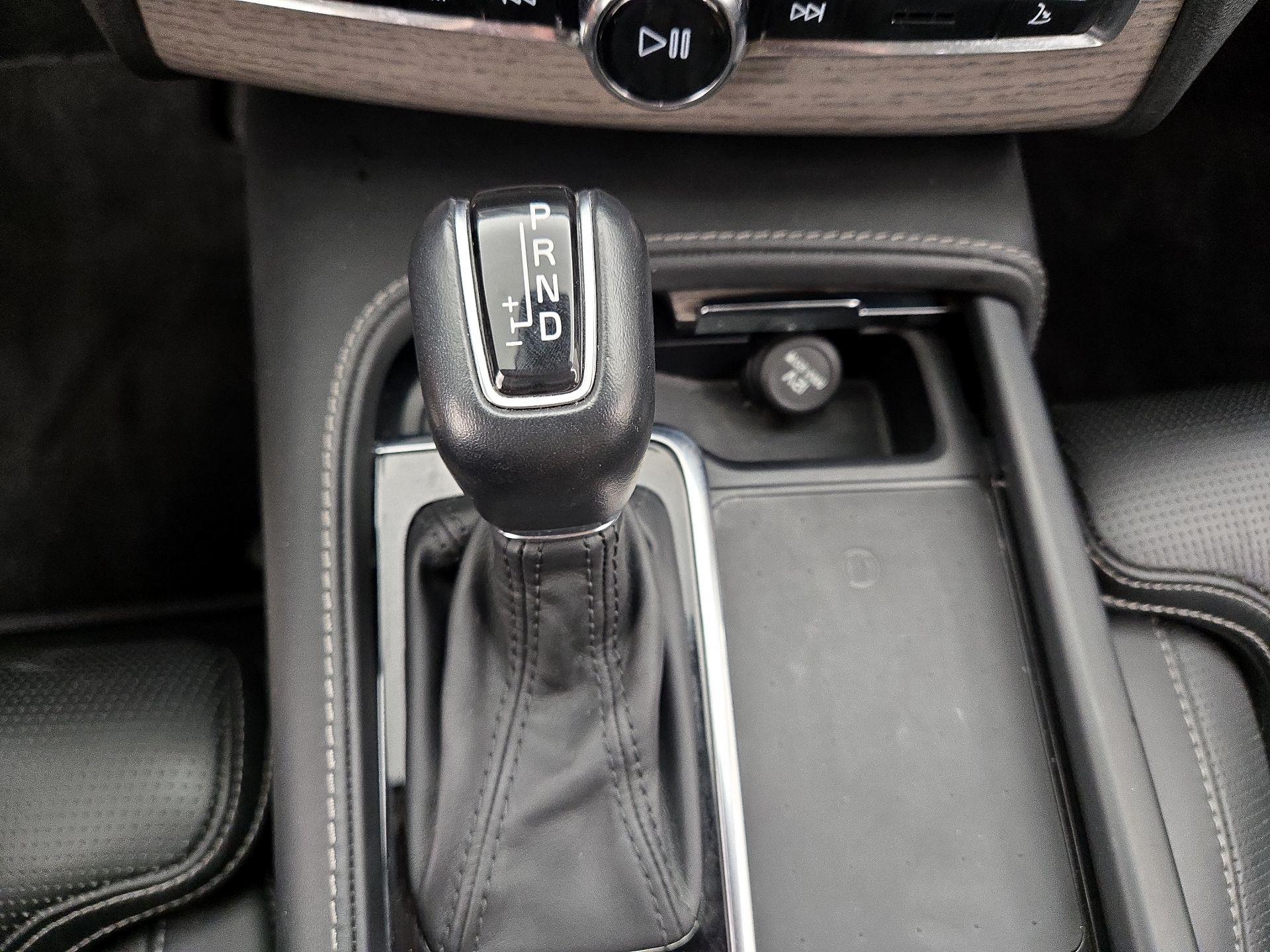 Thumbnail: 2021 Volvo XC90 - 17