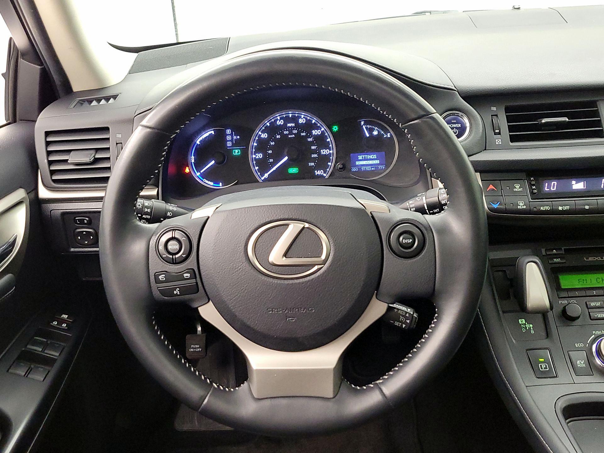 Thumbnail: 2015 Lexus CT - 10