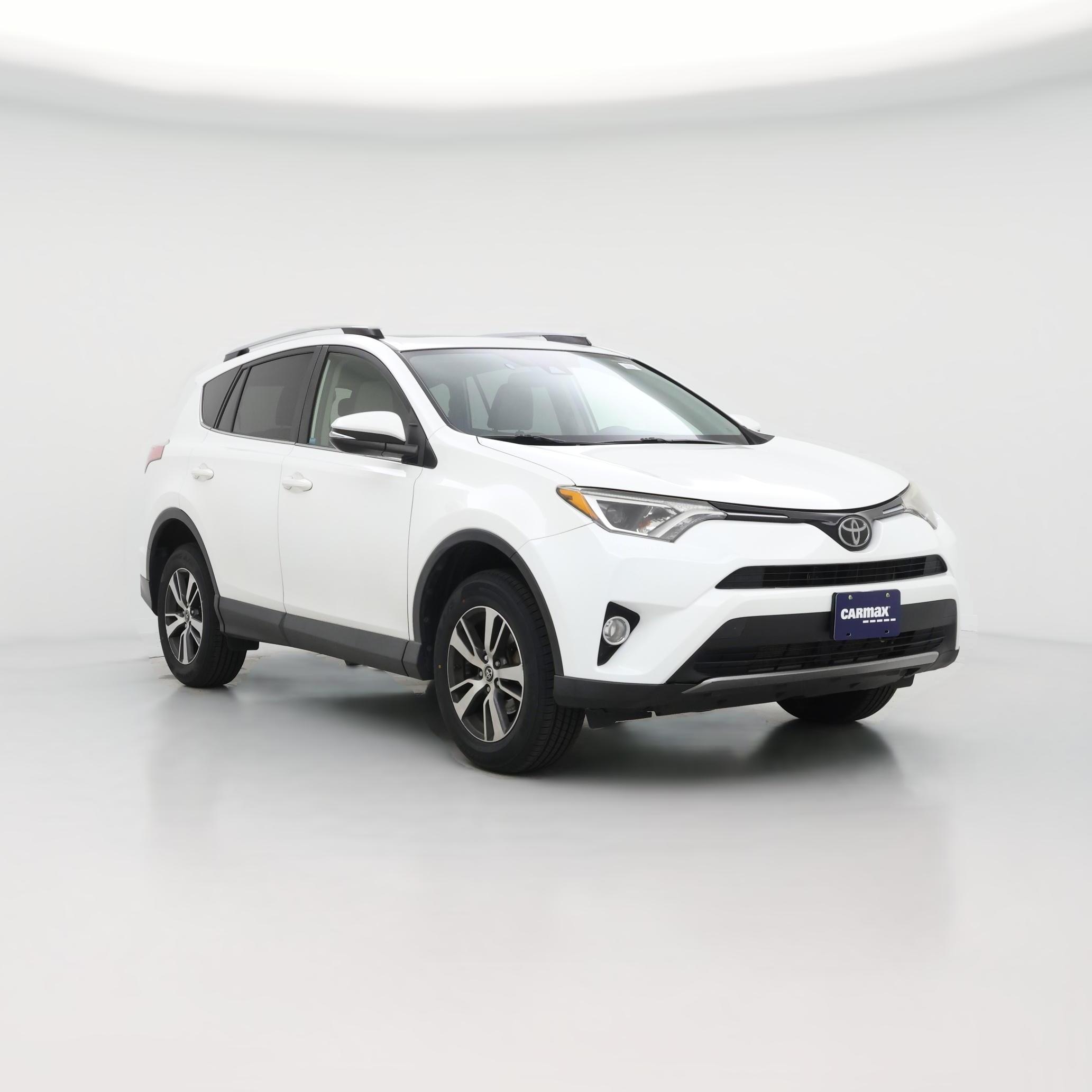 Thumbnail: 2017 Toyota RAV4 - 1