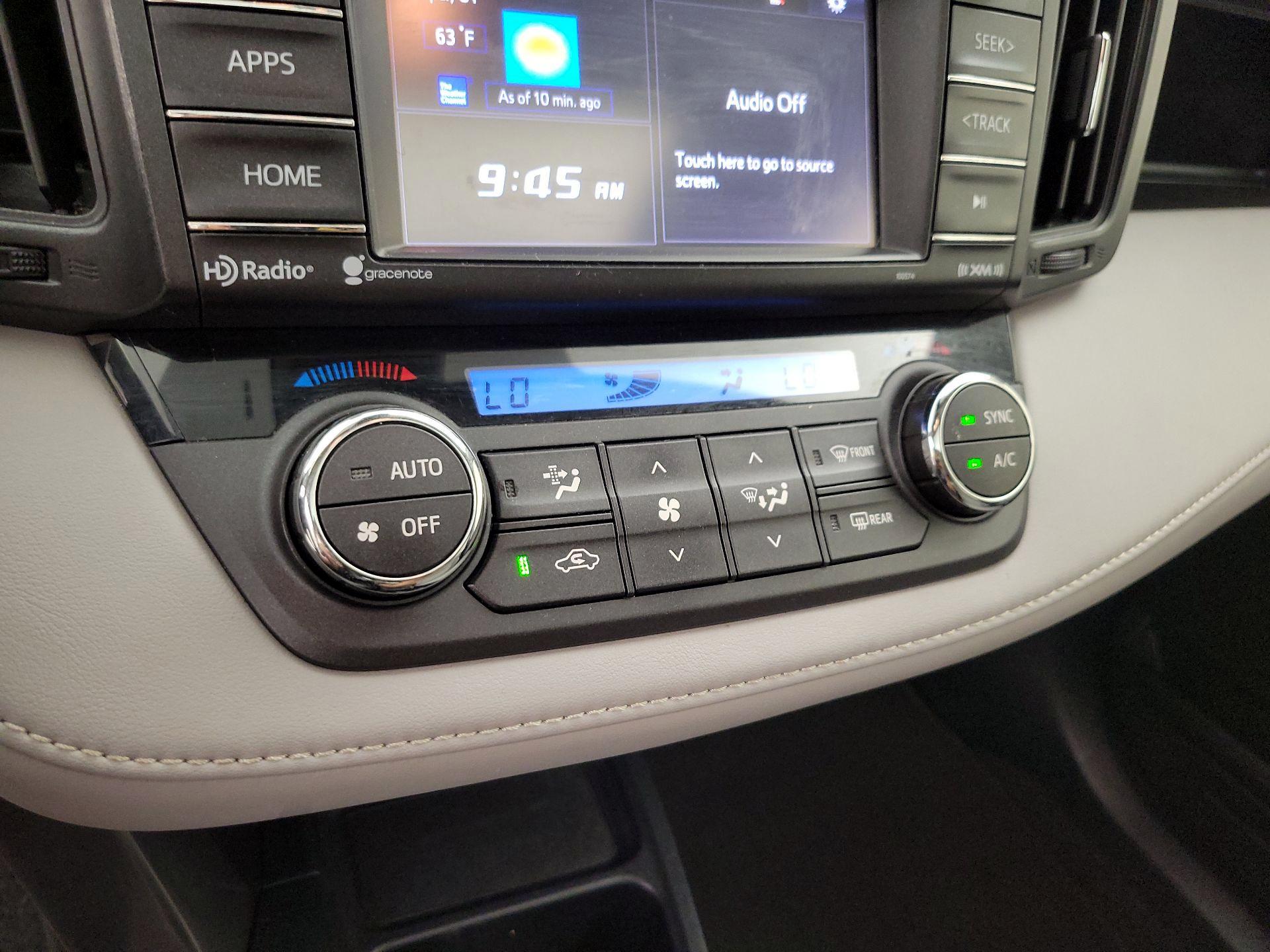 Thumbnail: 2017 Toyota RAV4 - 16