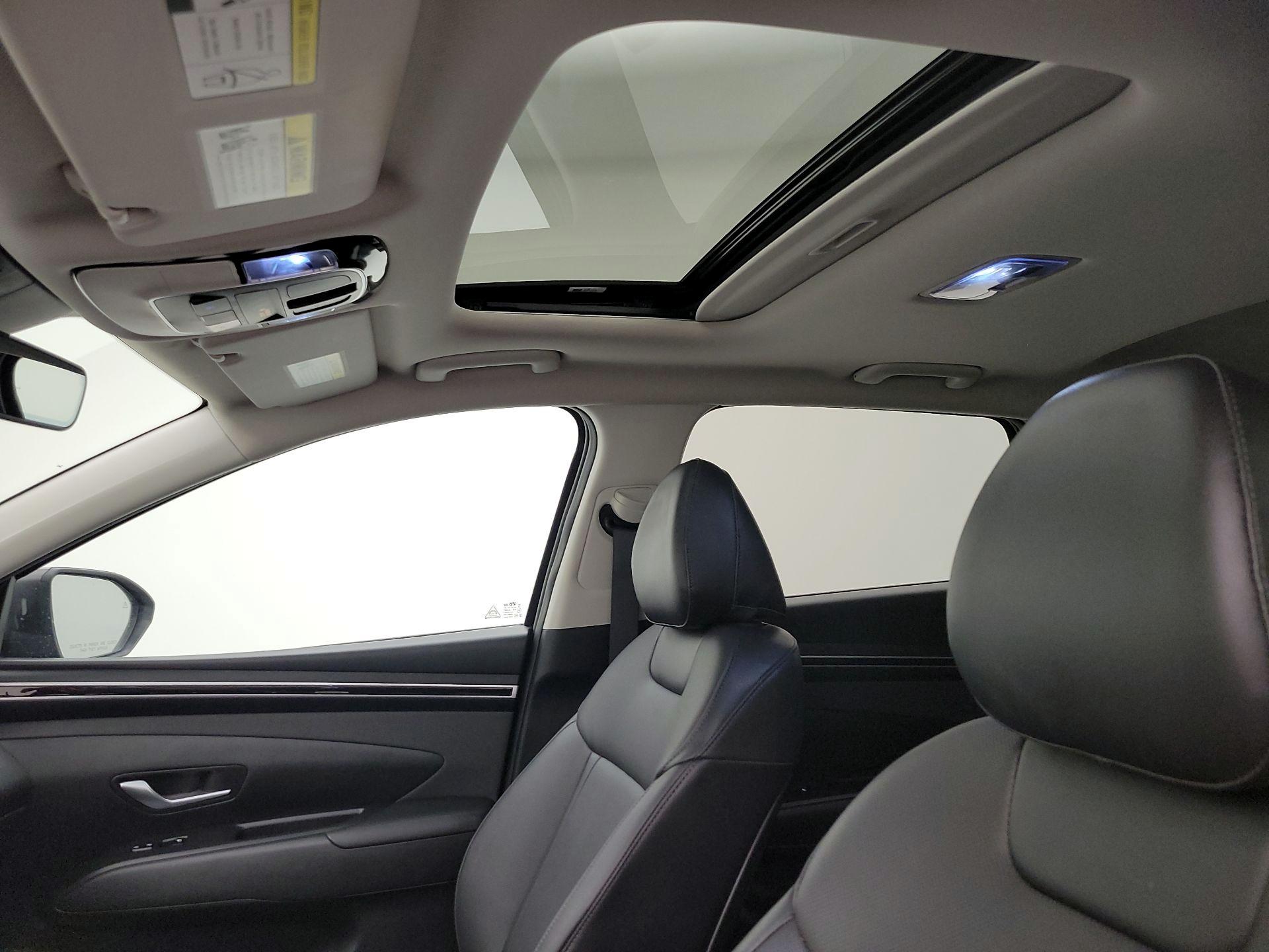 Thumbnail: 2023 Hyundai Tucson - 19