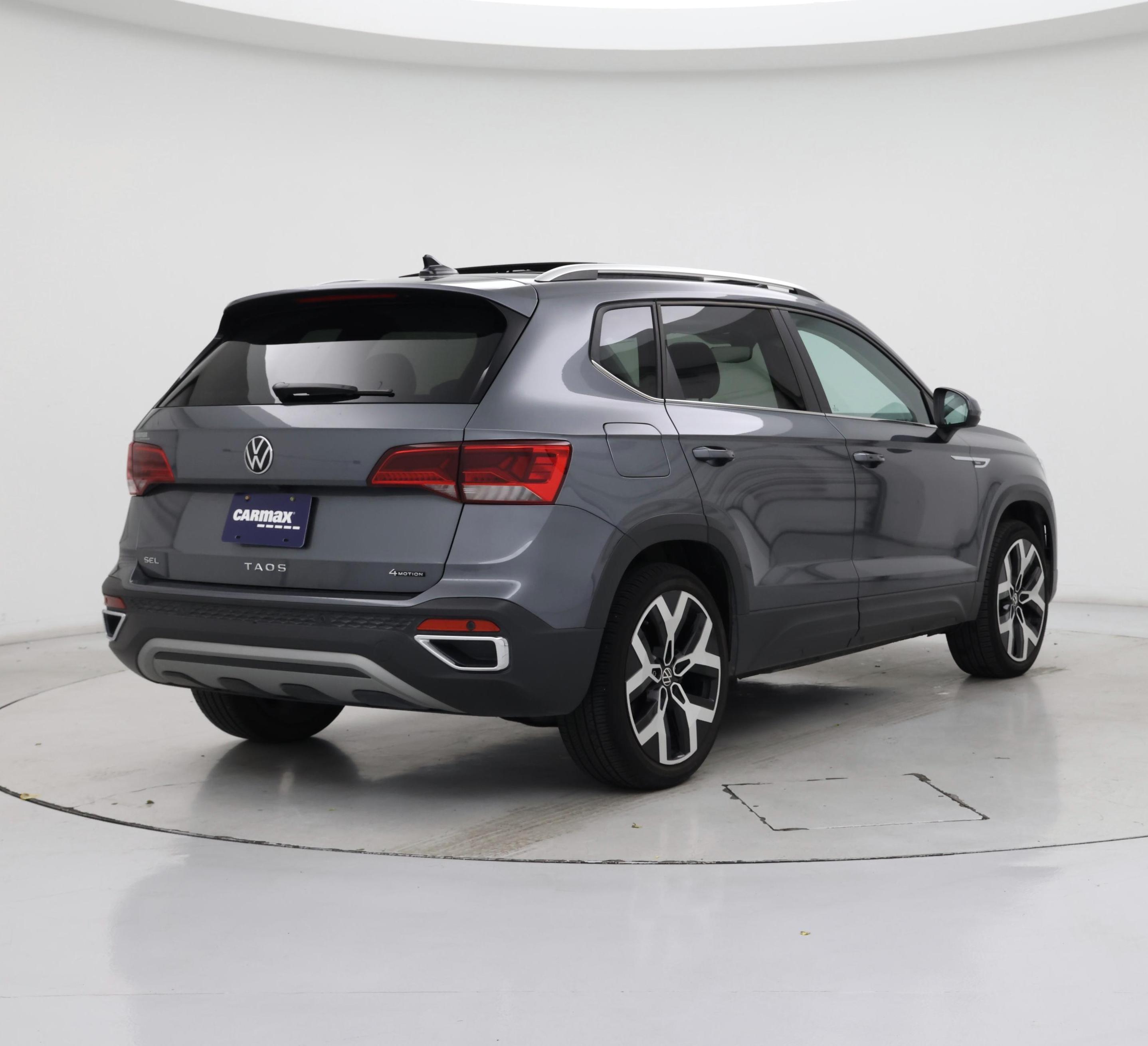 Thumbnail: 2023 Volkswagen Taos - 8