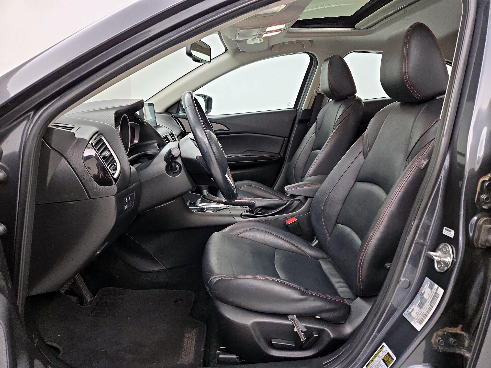 Thumbnail: 2016 Mazda Mazda3 - 11
