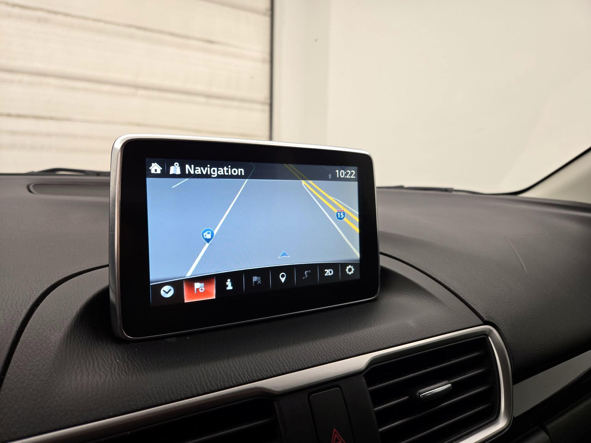 Thumbnail: 2016 Mazda Mazda3 - 14