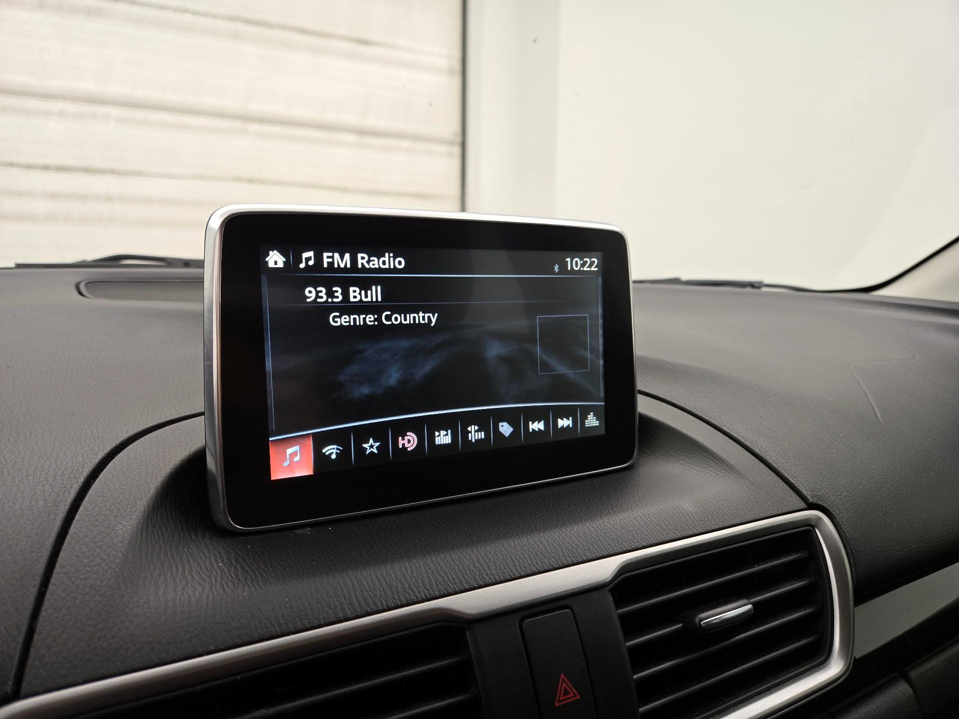 Thumbnail: 2016 Mazda Mazda3 - 16