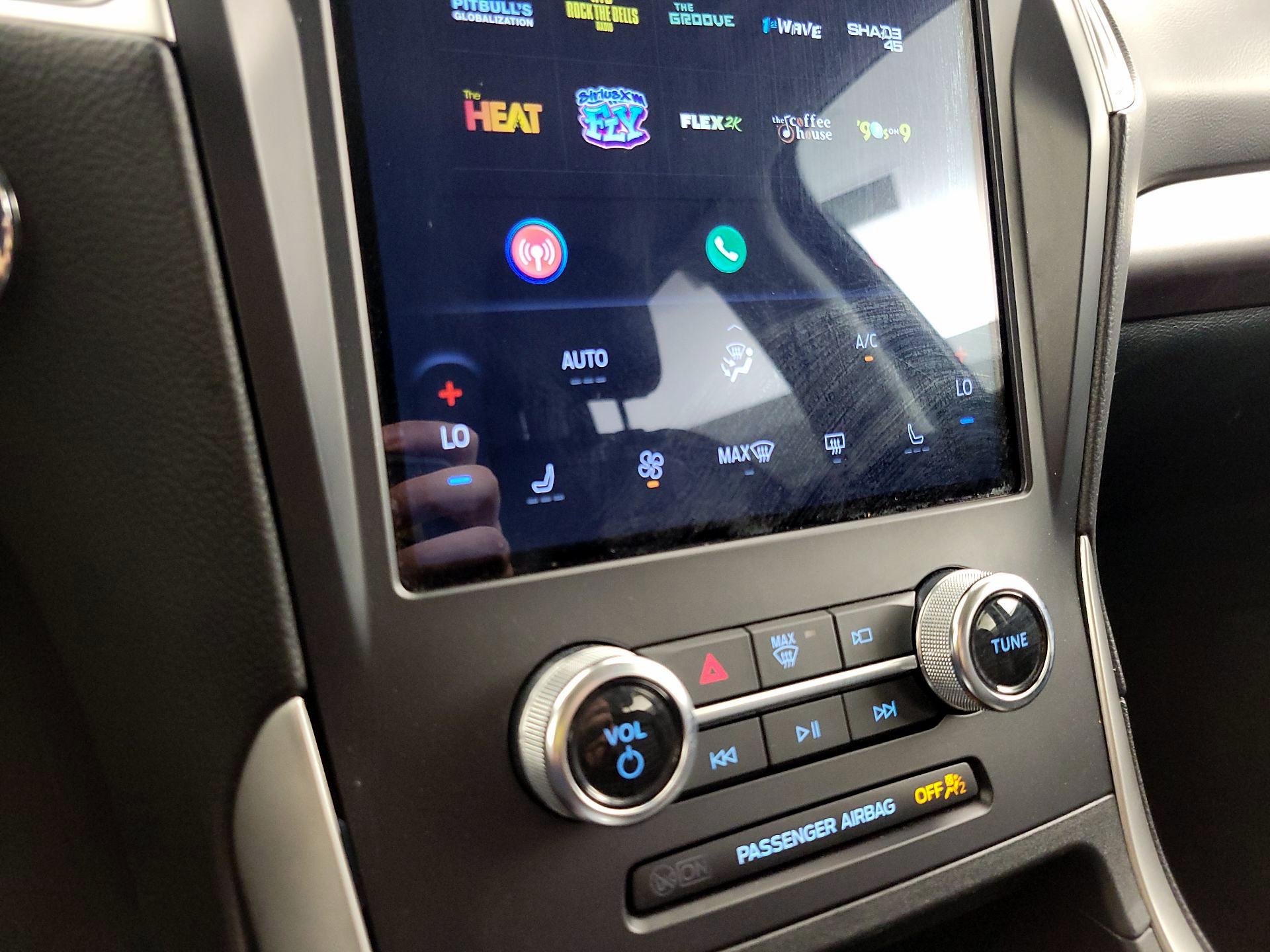 Thumbnail: 2024 Ford Edge - 16