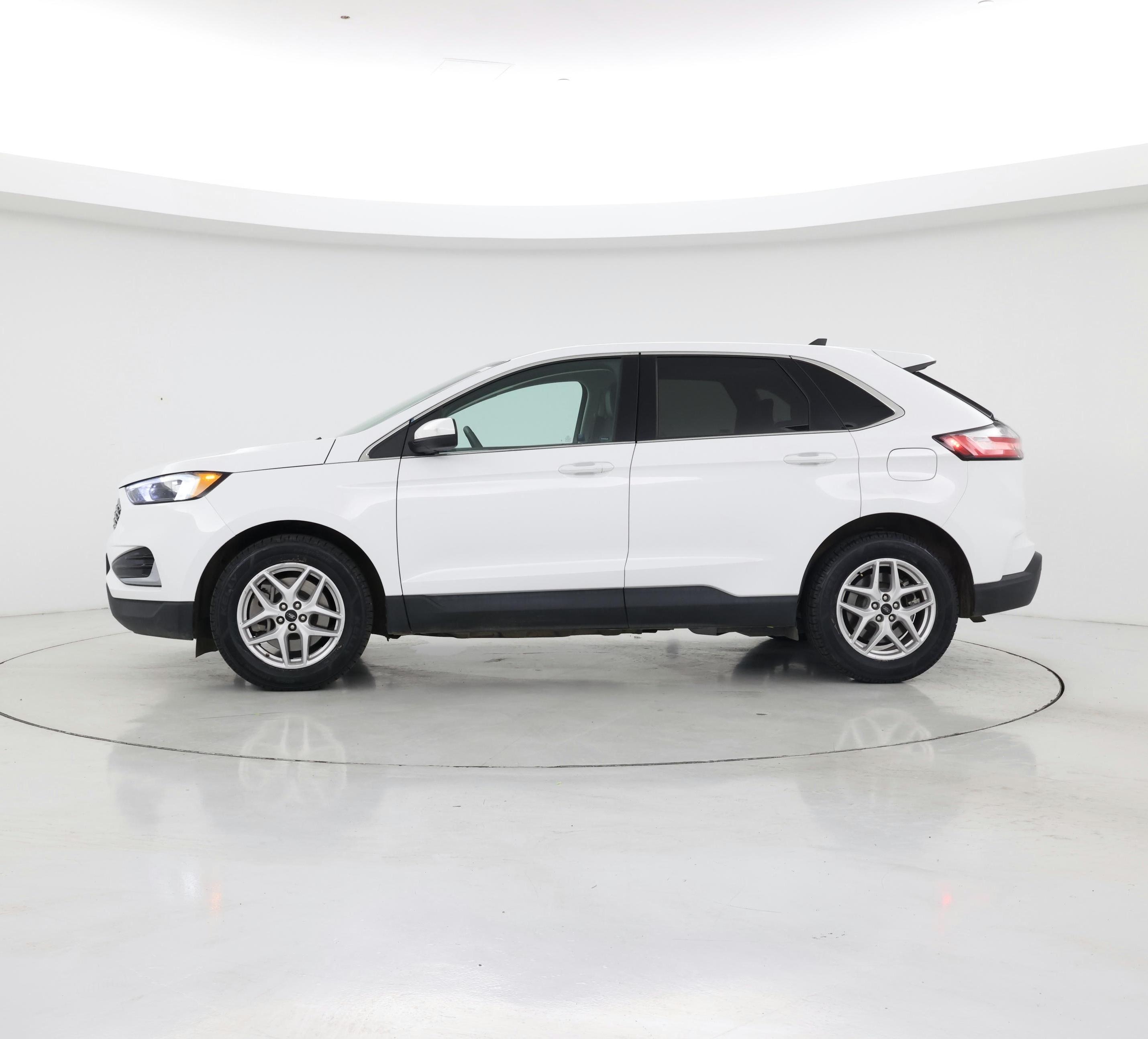 Thumbnail: 2024 Ford Edge - 3