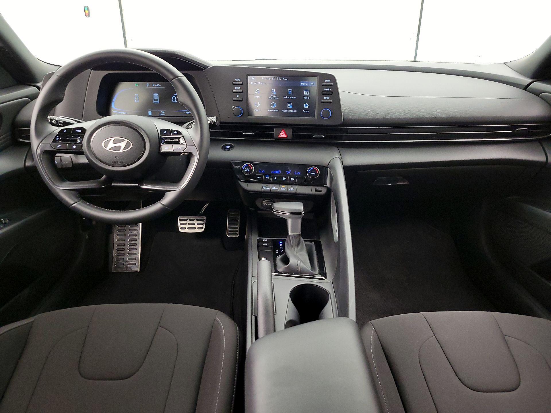 Thumbnail: 2025 Hyundai Elantra - 9