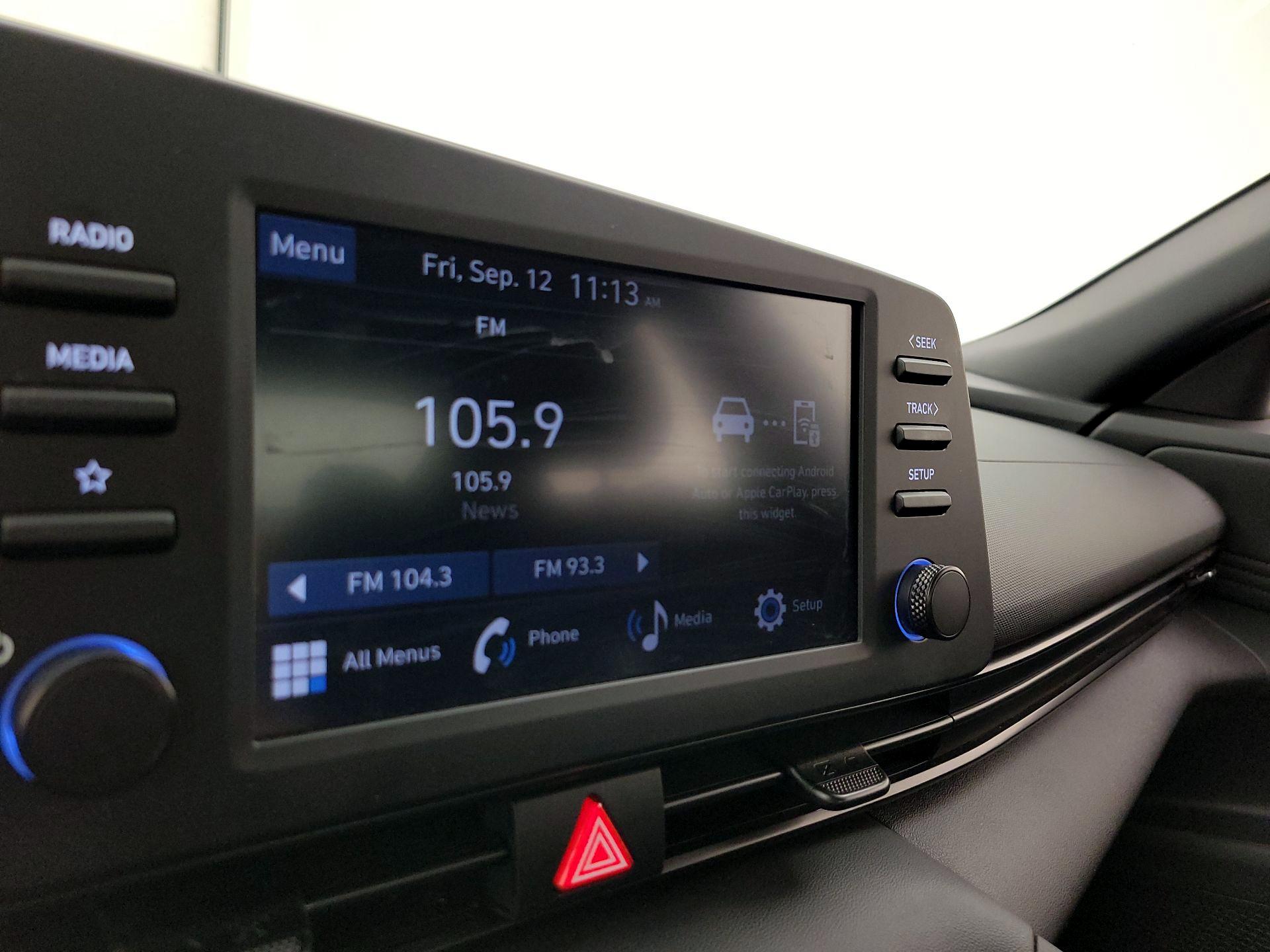 Thumbnail: 2025 Hyundai Elantra - 15