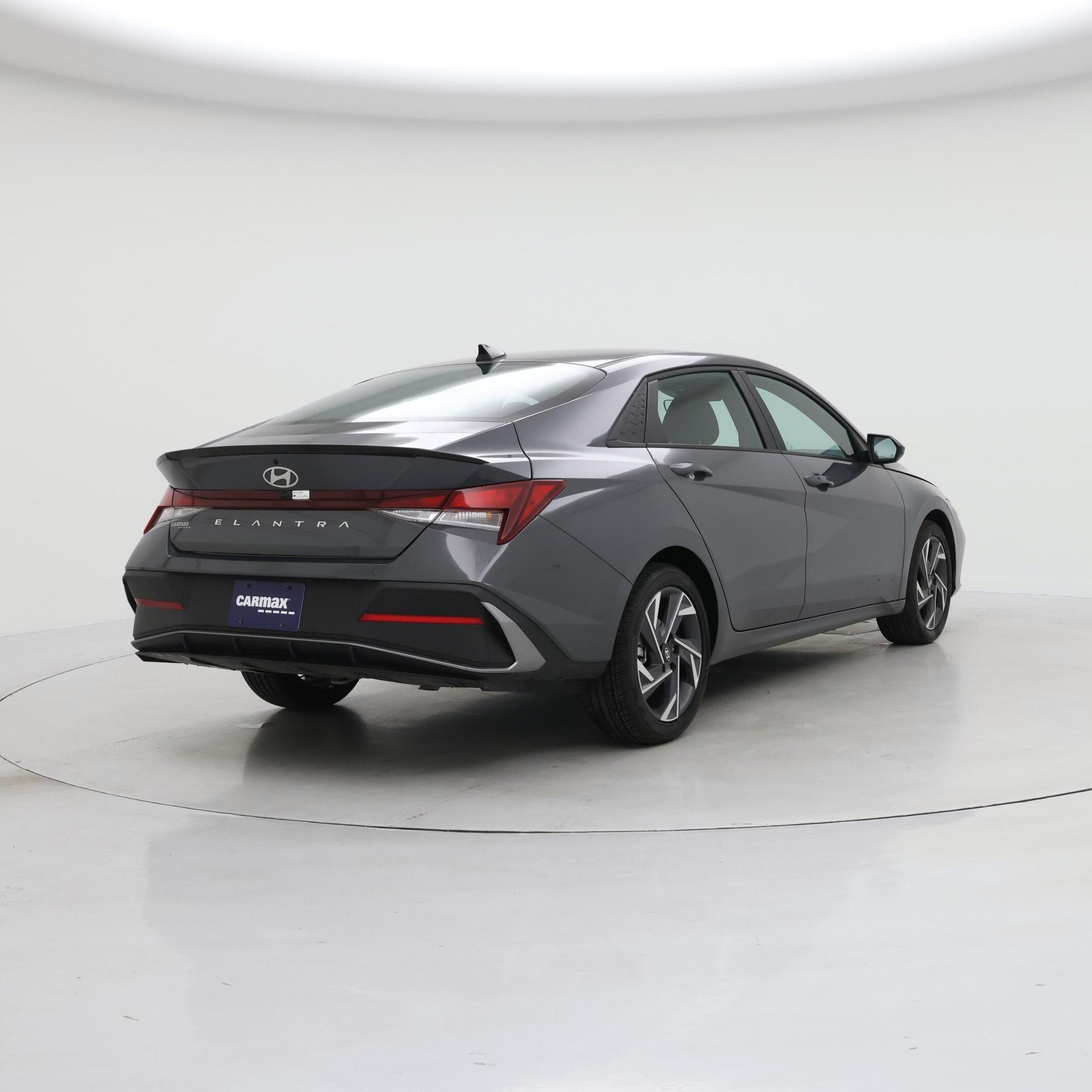 Thumbnail: 2025 Hyundai Elantra - 8