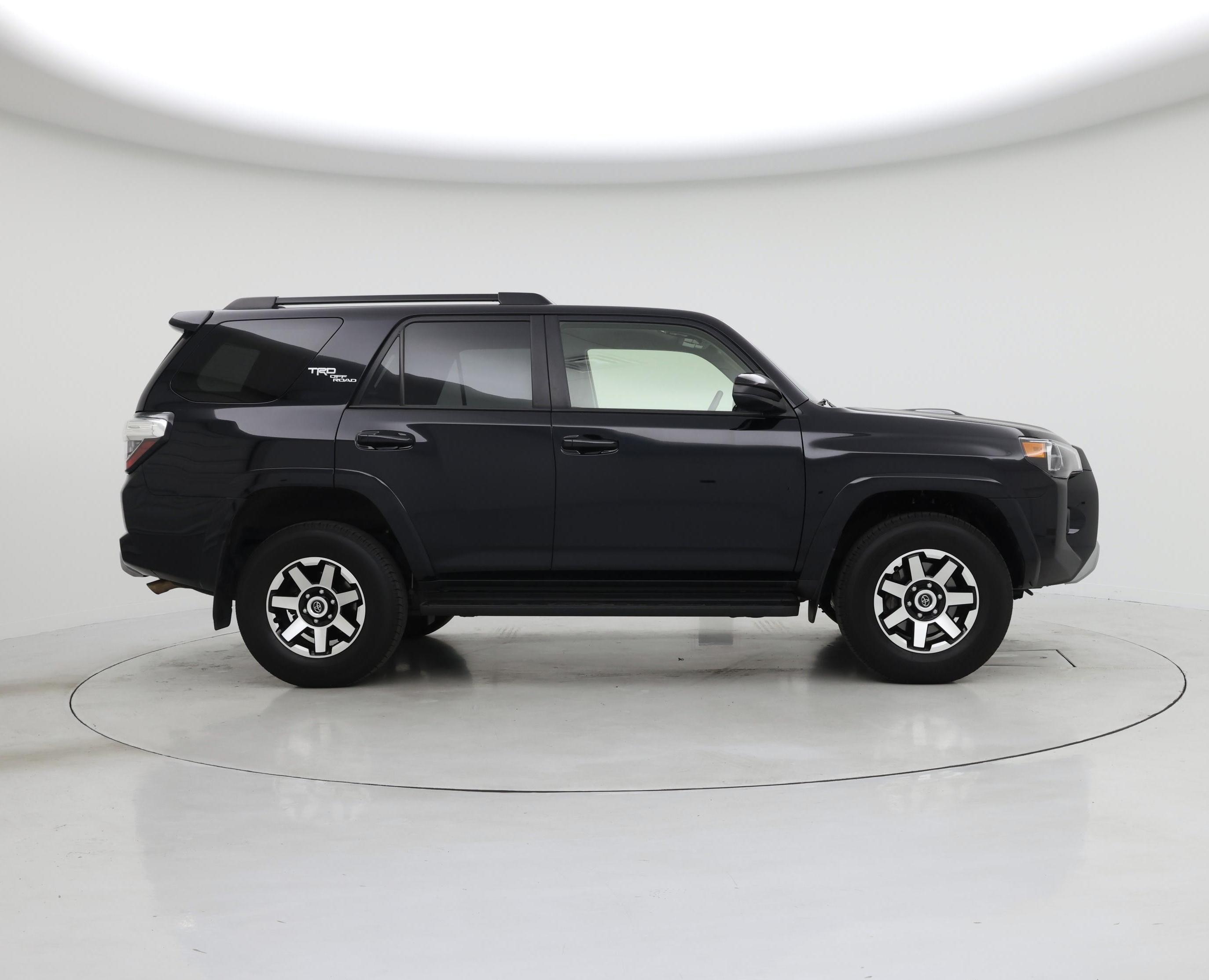 Thumbnail: 2024 Toyota 4Runner - 7