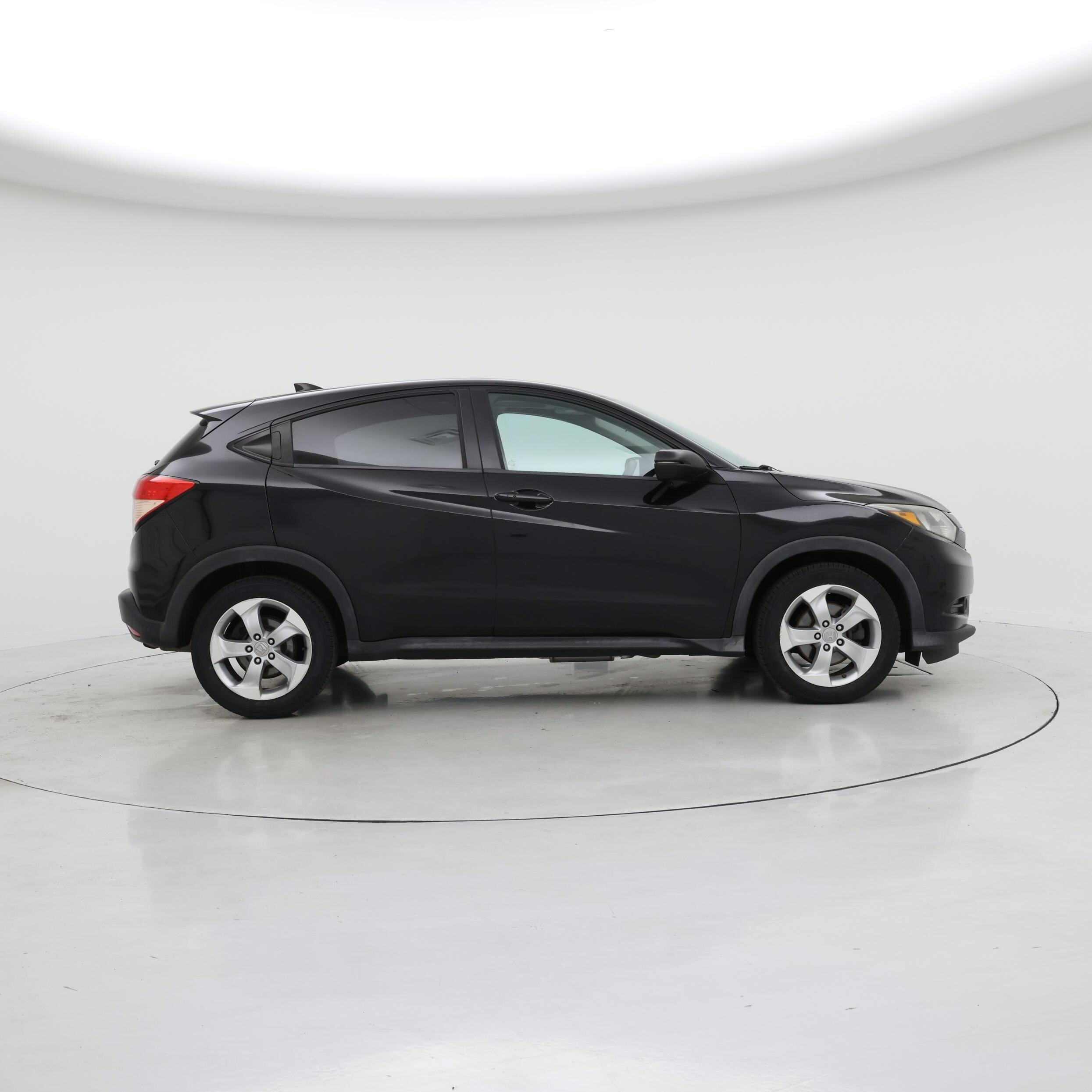 Thumbnail: 2016 Honda HR-V - 7