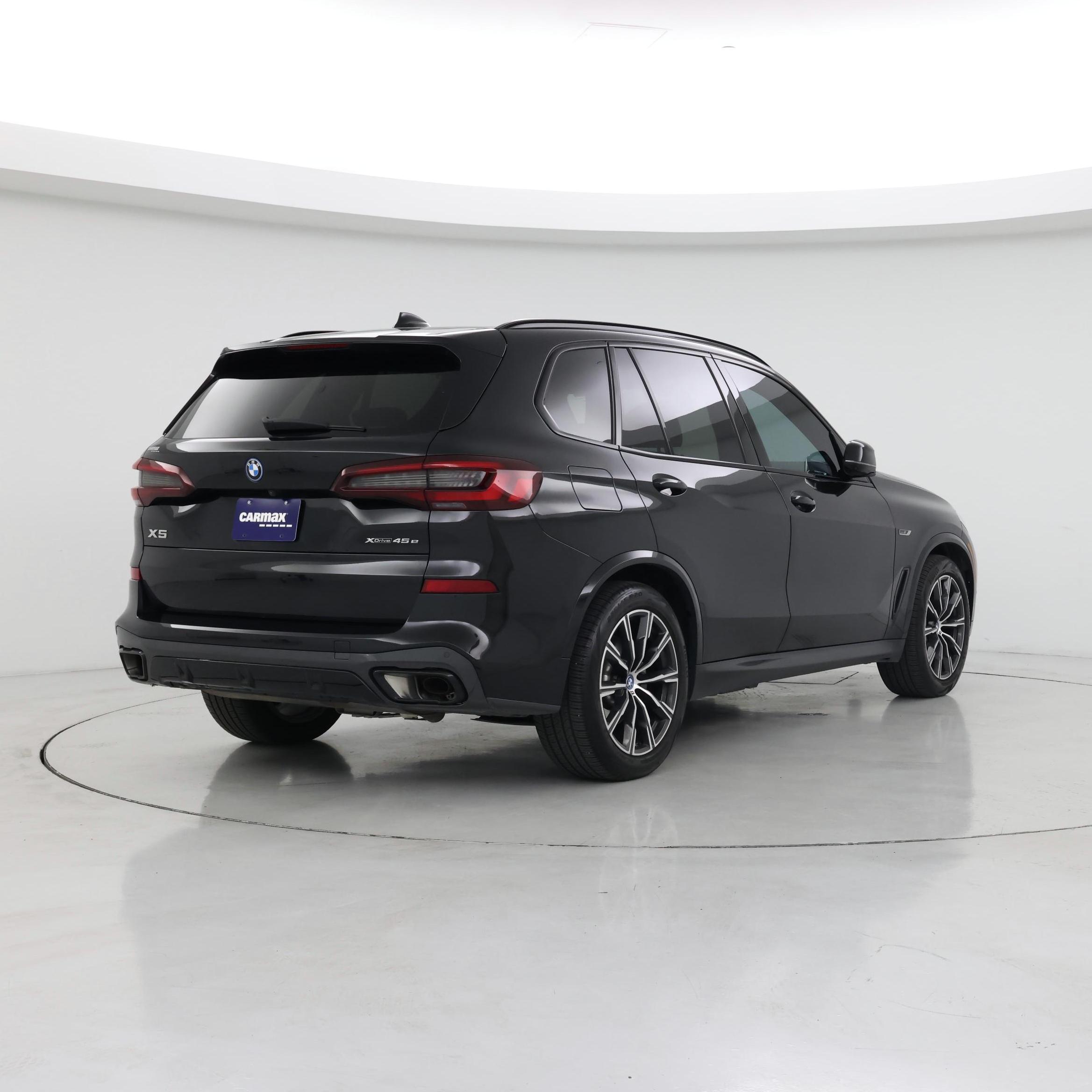 Thumbnail: 2023 BMW X5 - 8