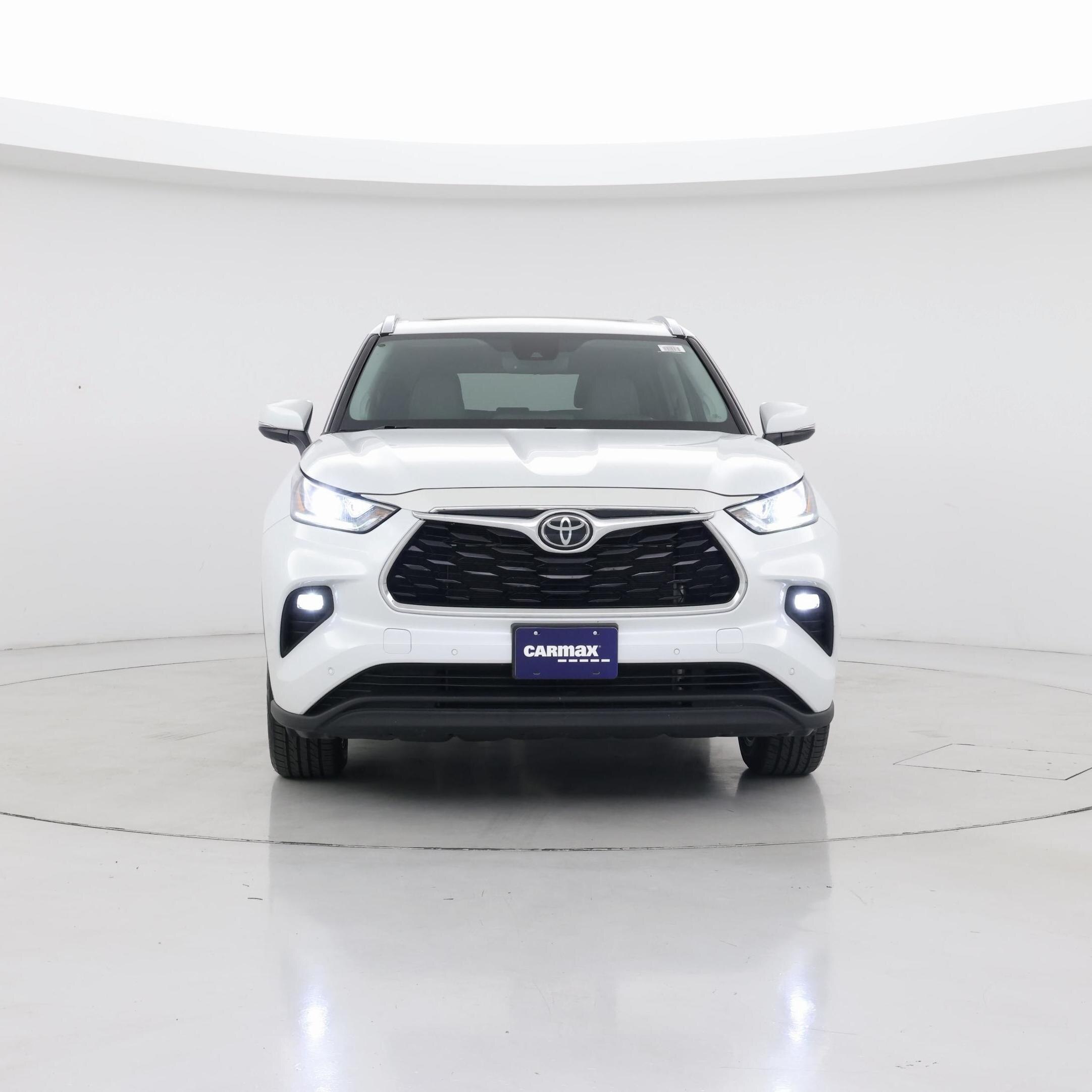 Thumbnail: 2022 Toyota Highlander - 5