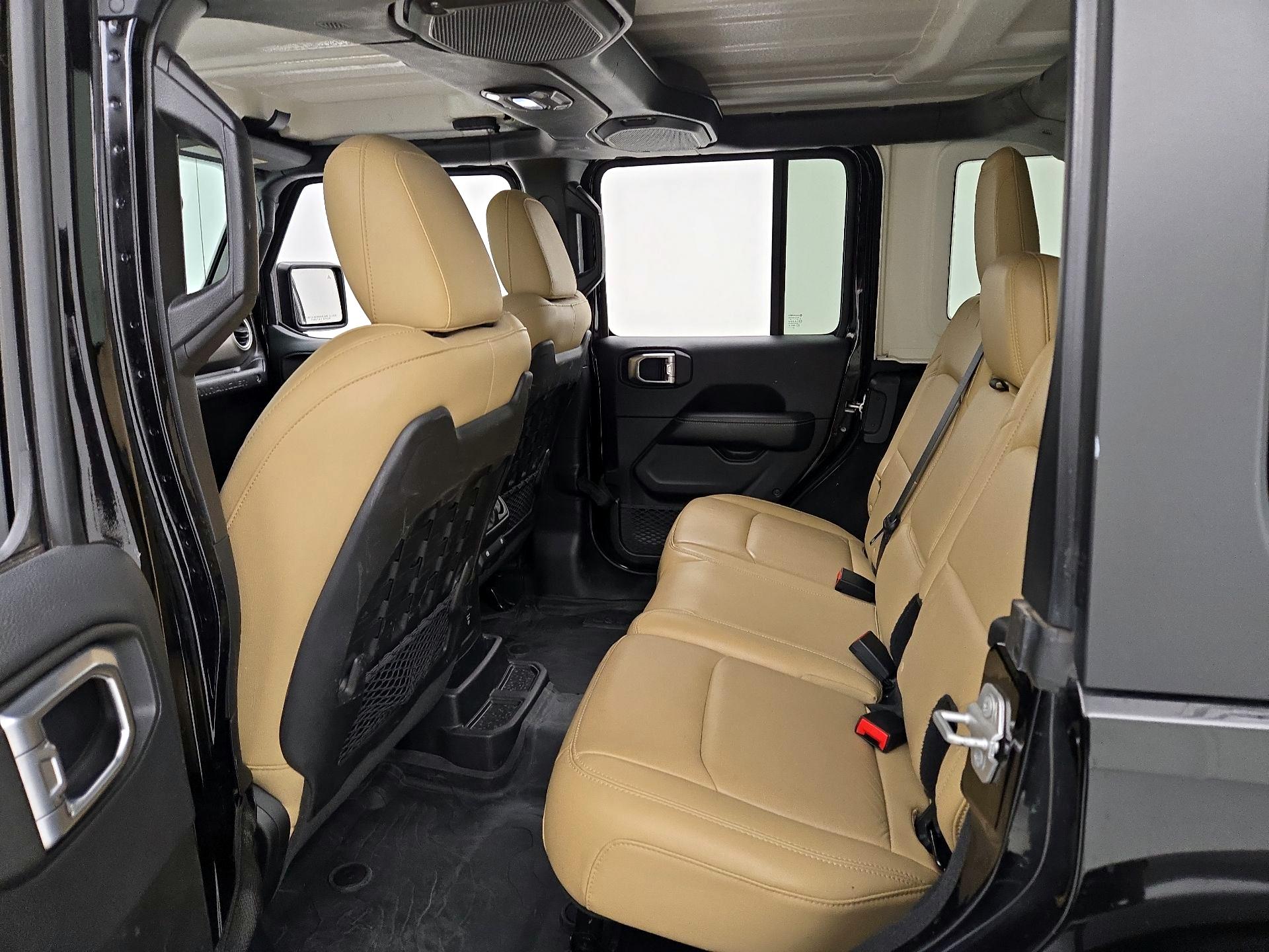 Thumbnail: 2018 Jeep Wrangler - 19