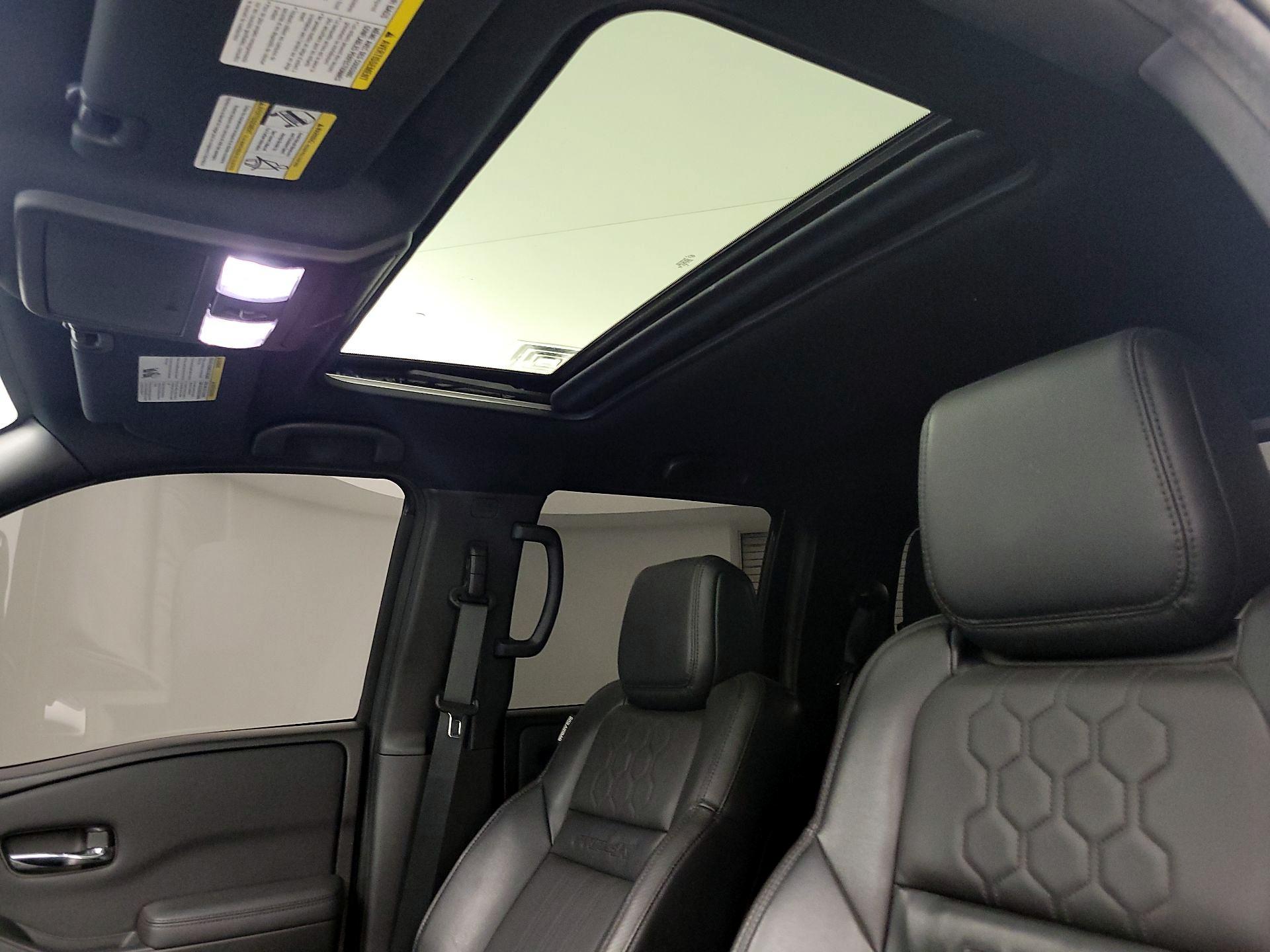 Thumbnail: 2022 Nissan Frontier - 20