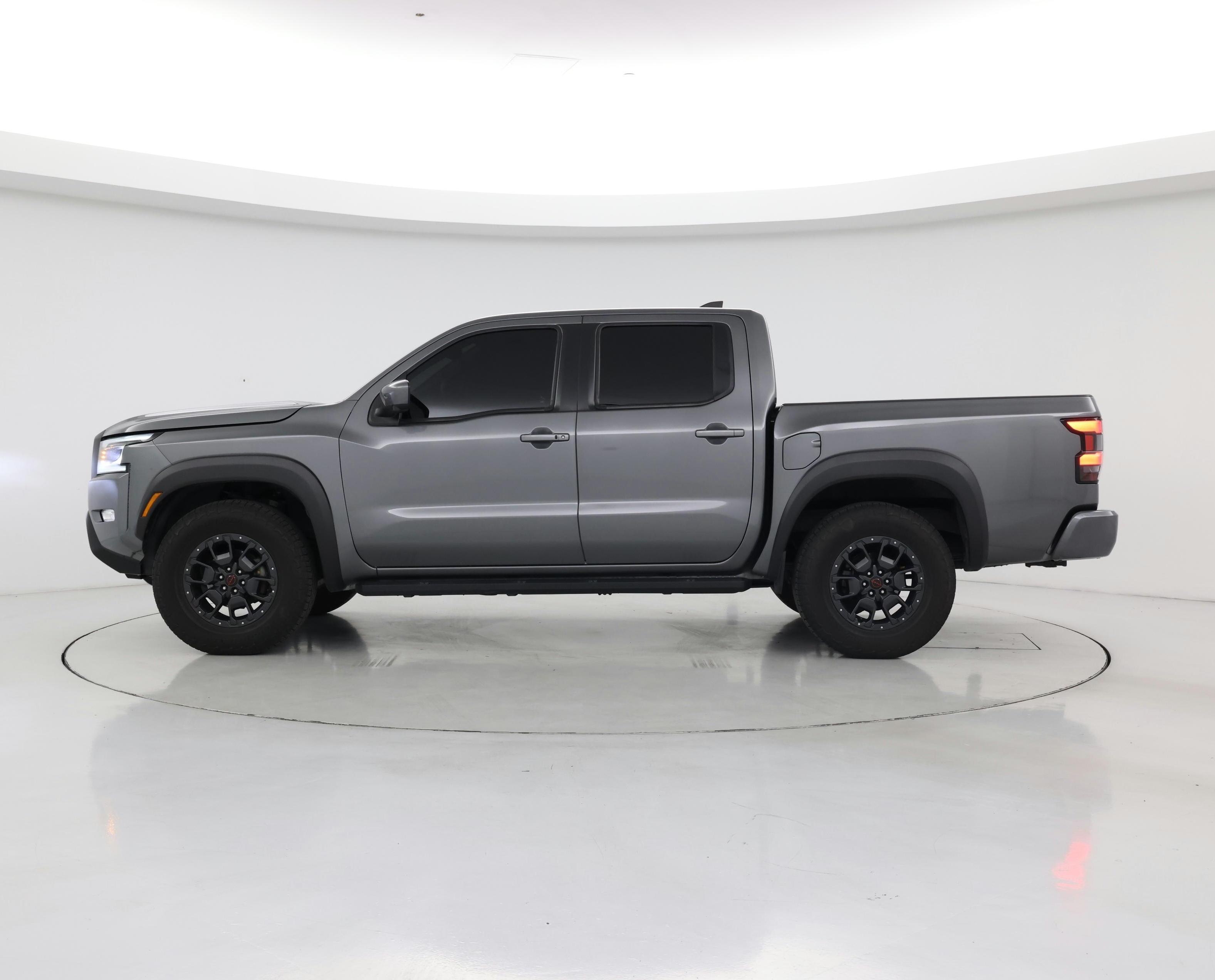 Thumbnail: 2022 Nissan Frontier - 3