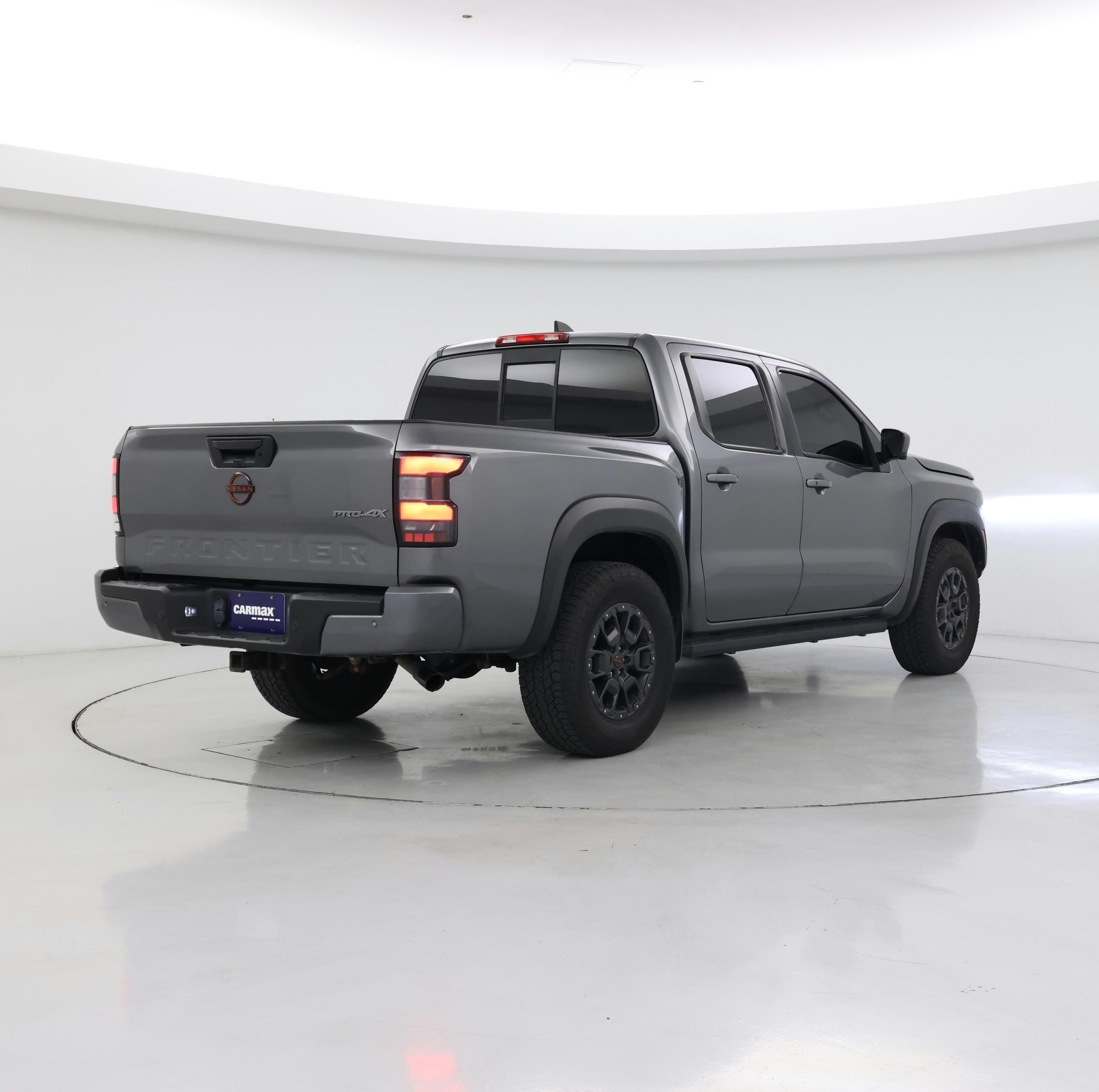 Thumbnail: 2022 Nissan Frontier - 8