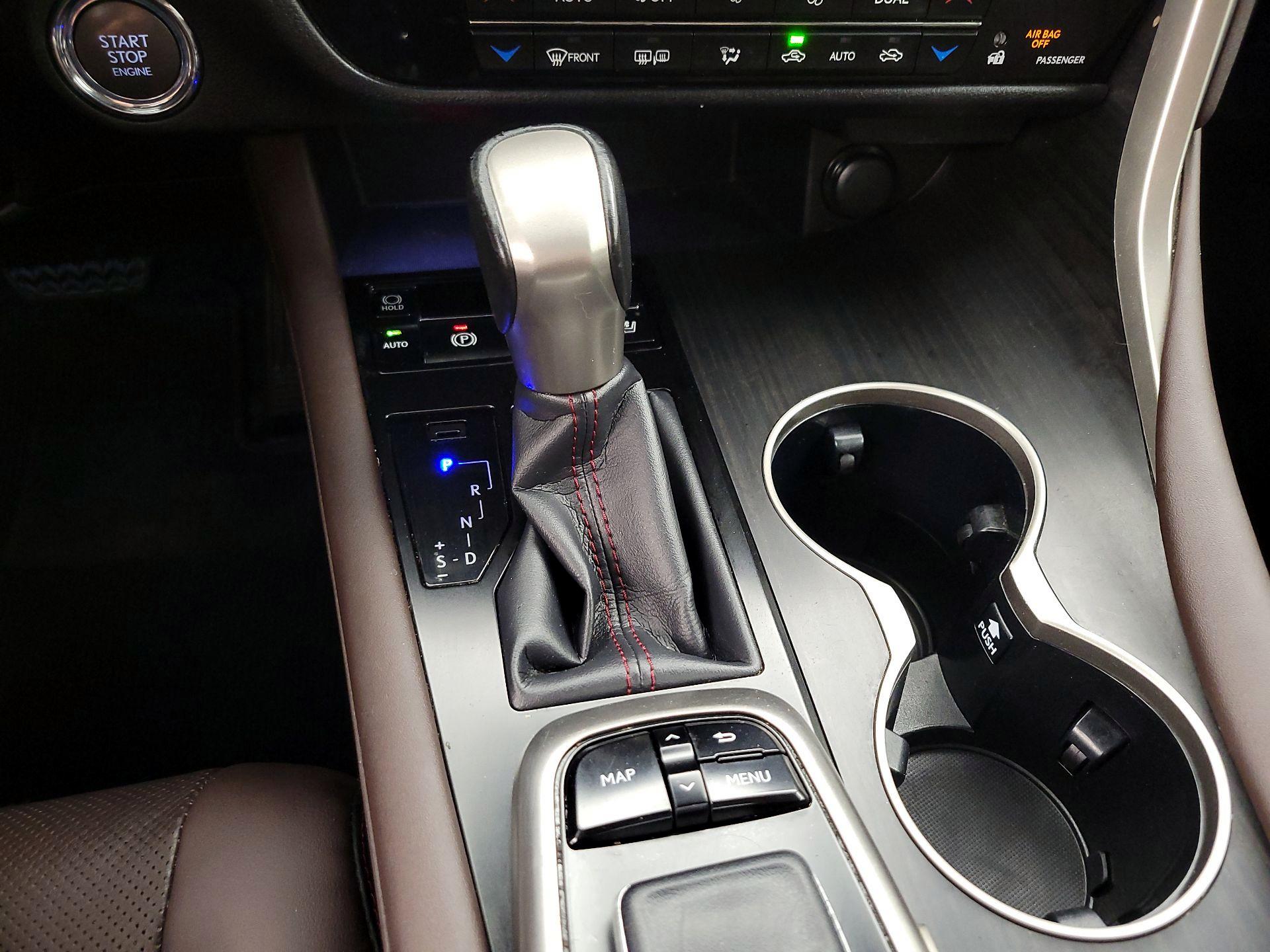 Thumbnail: 2019 Lexus RX - 18