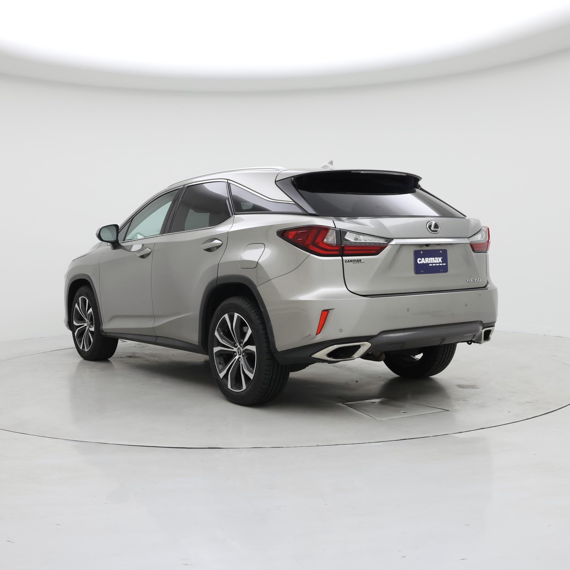Thumbnail: 2019 Lexus RX - 2