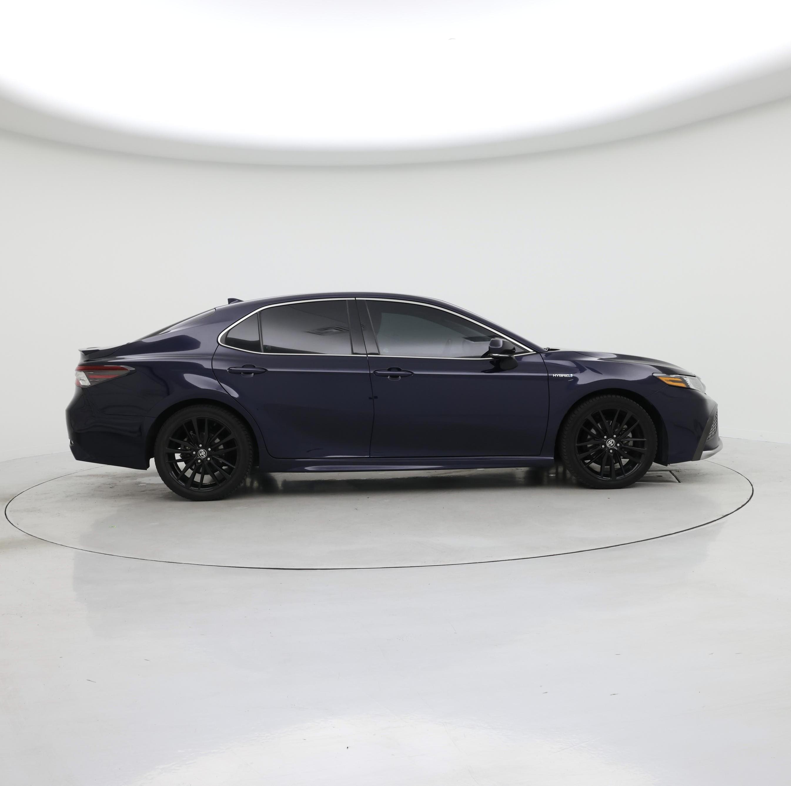 Thumbnail: 2021 Toyota Camry - 7