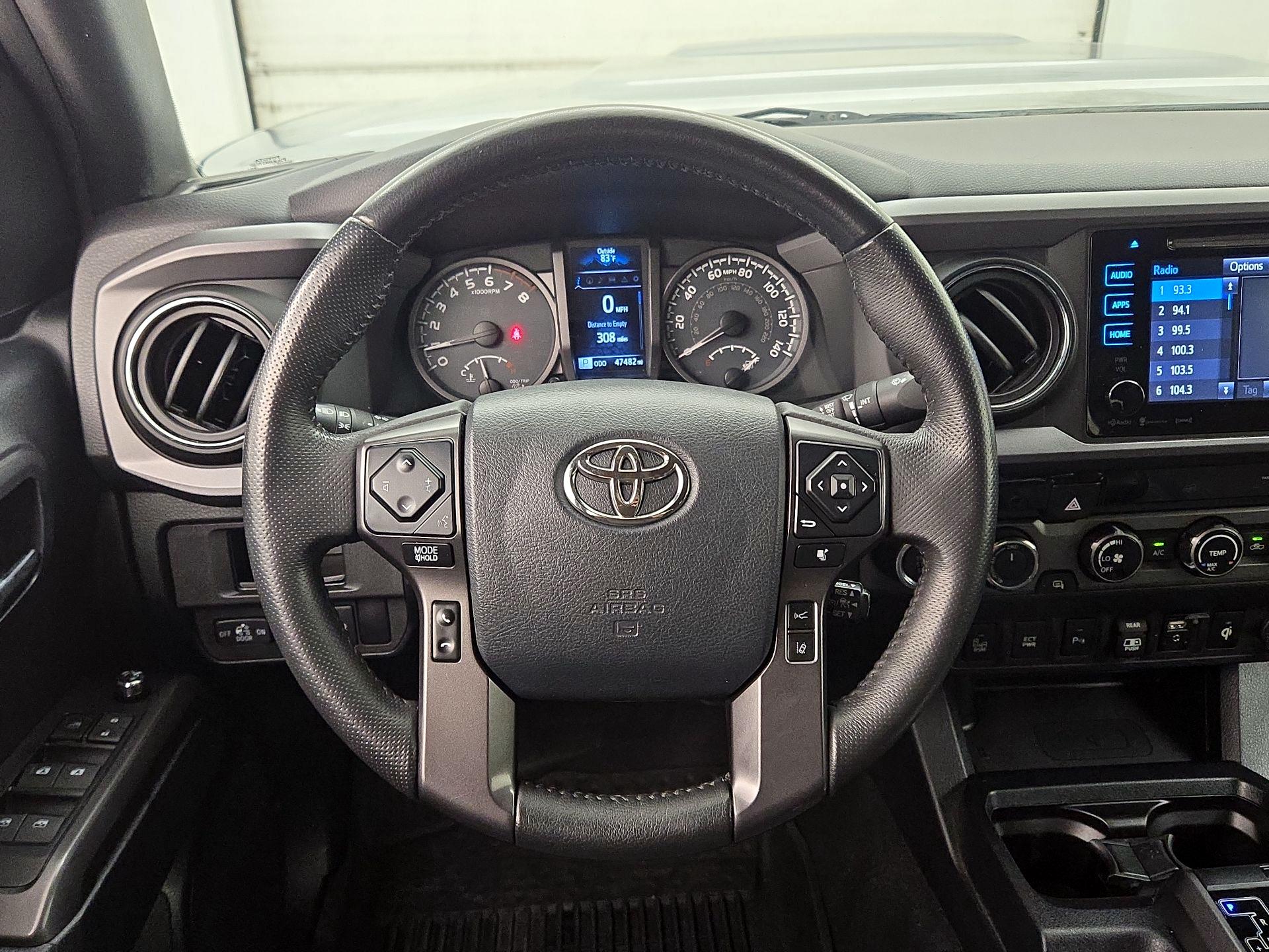 Thumbnail: 2018 Toyota Tacoma - 10