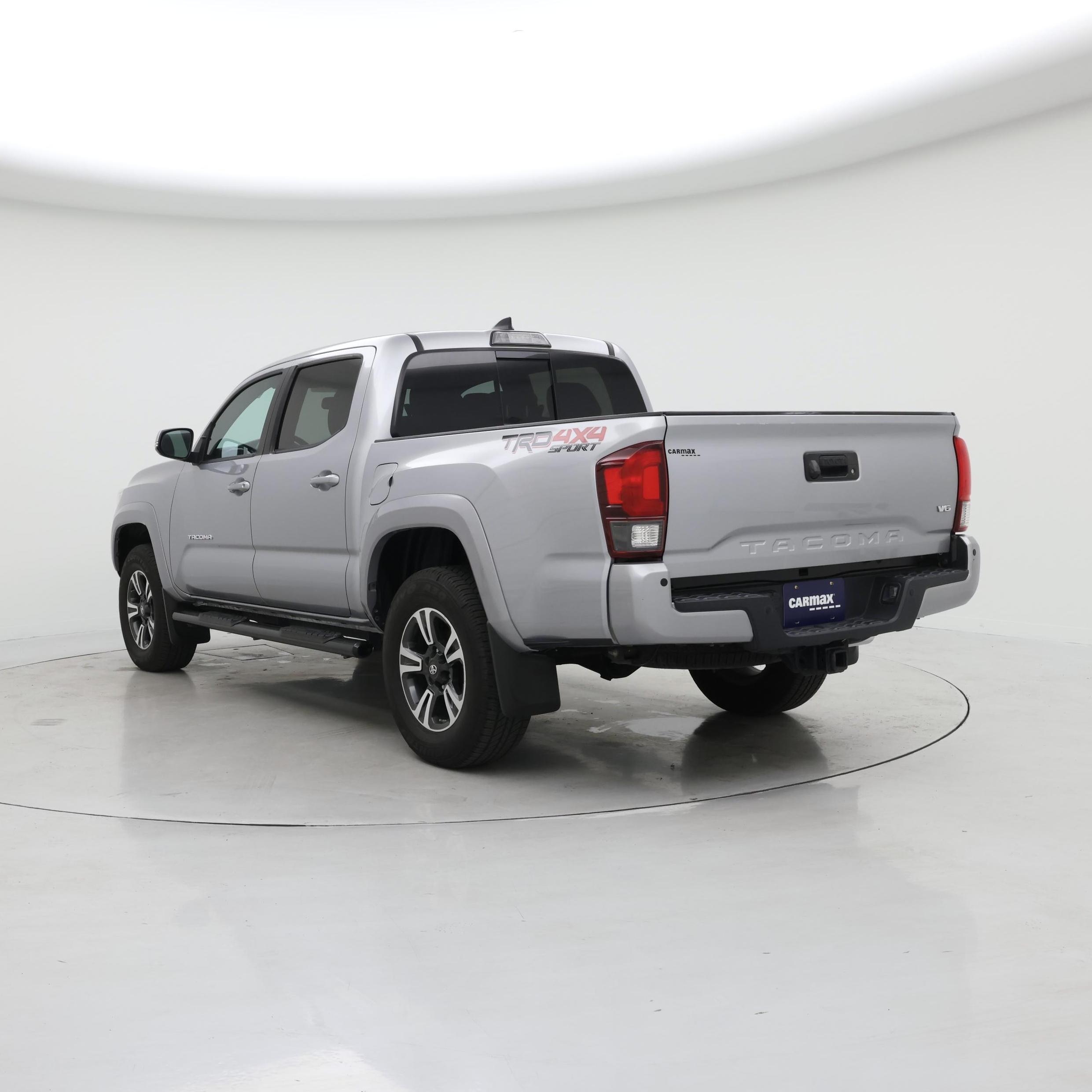 Thumbnail: 2018 Toyota Tacoma - 2