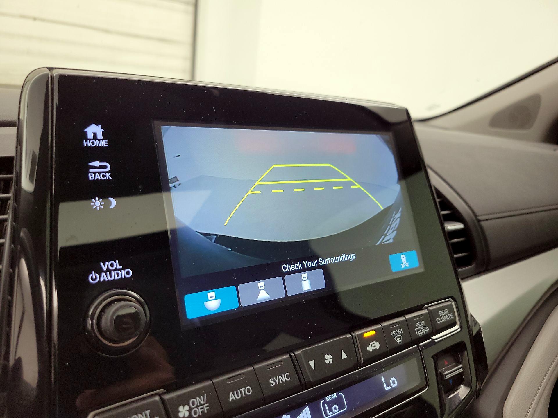 Thumbnail: 2019 Honda Odyssey - 14