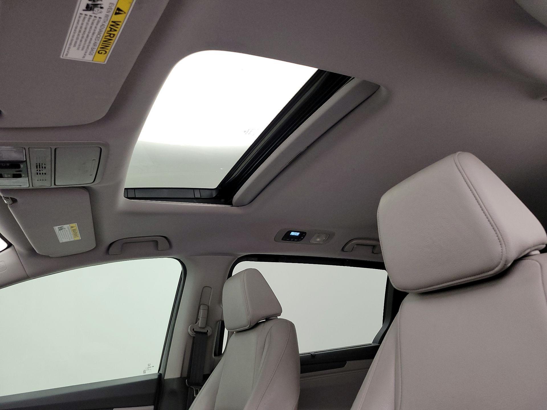 Thumbnail: 2019 Honda Odyssey - 19