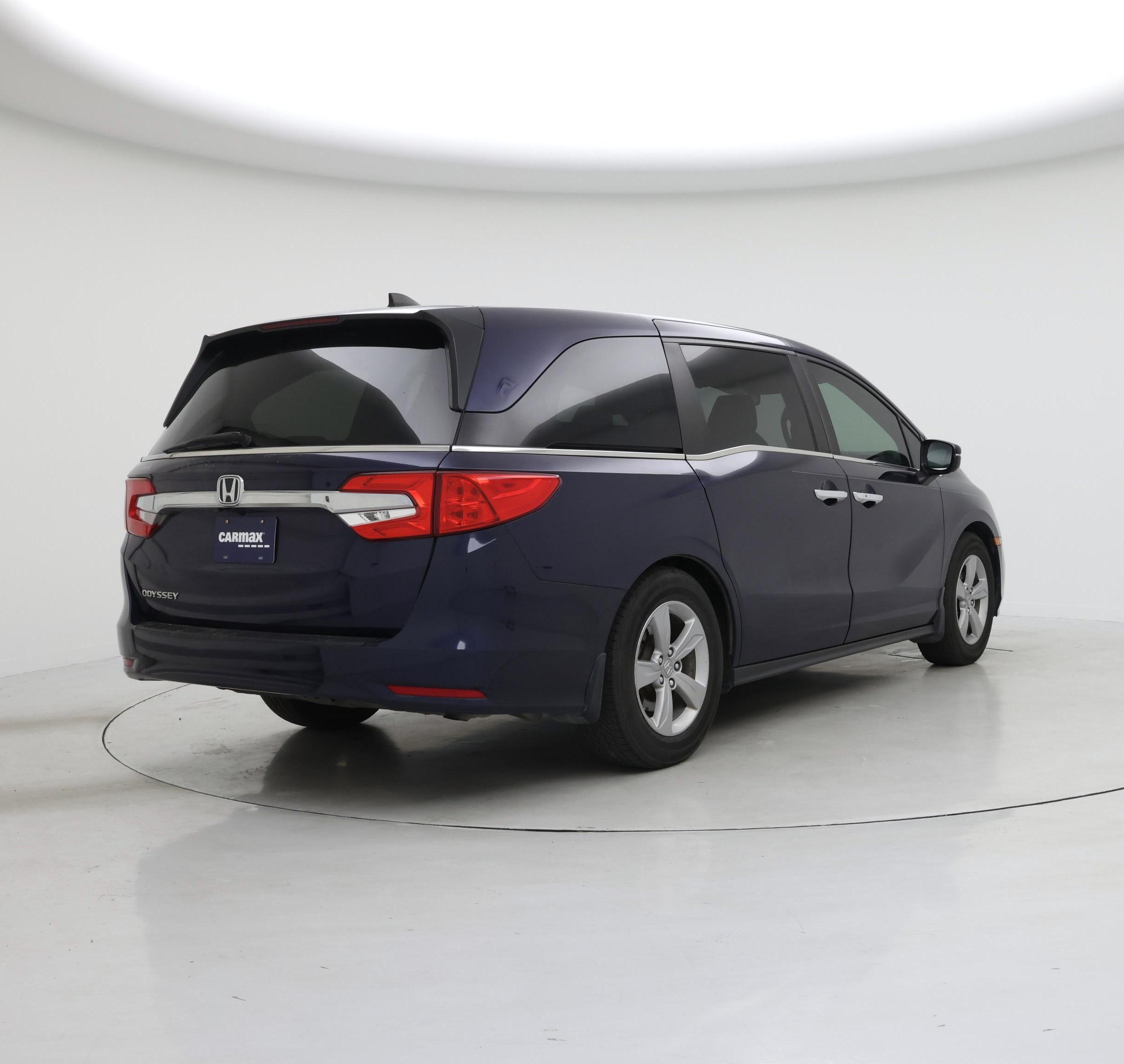 Thumbnail: 2019 Honda Odyssey - 8
