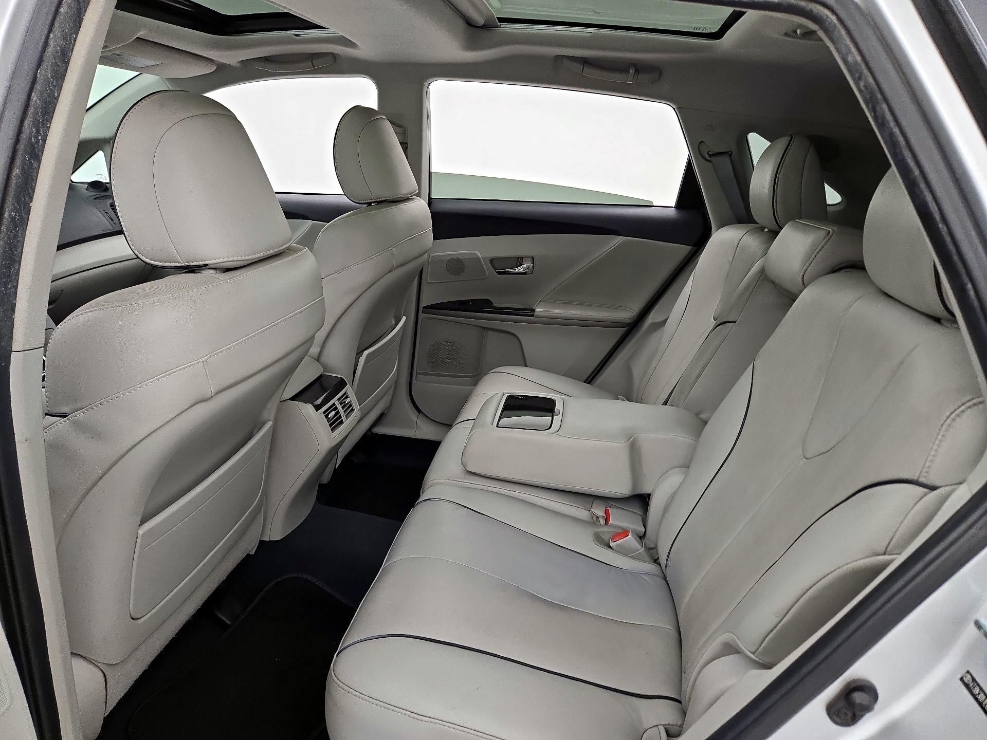 Thumbnail: 2014 Toyota Venza - 20